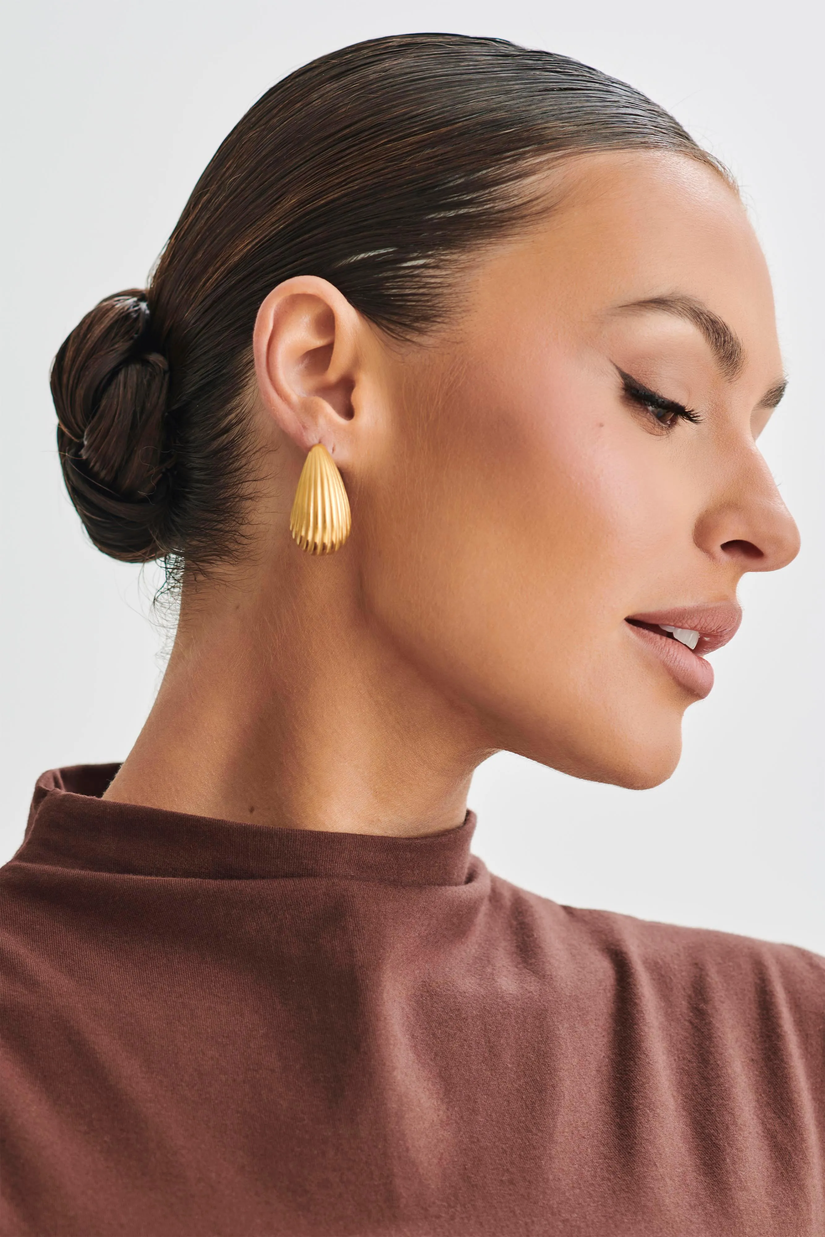 Sloane C Shape Hoop Earrings - Gold sold by Meshki product image thumbnail 5