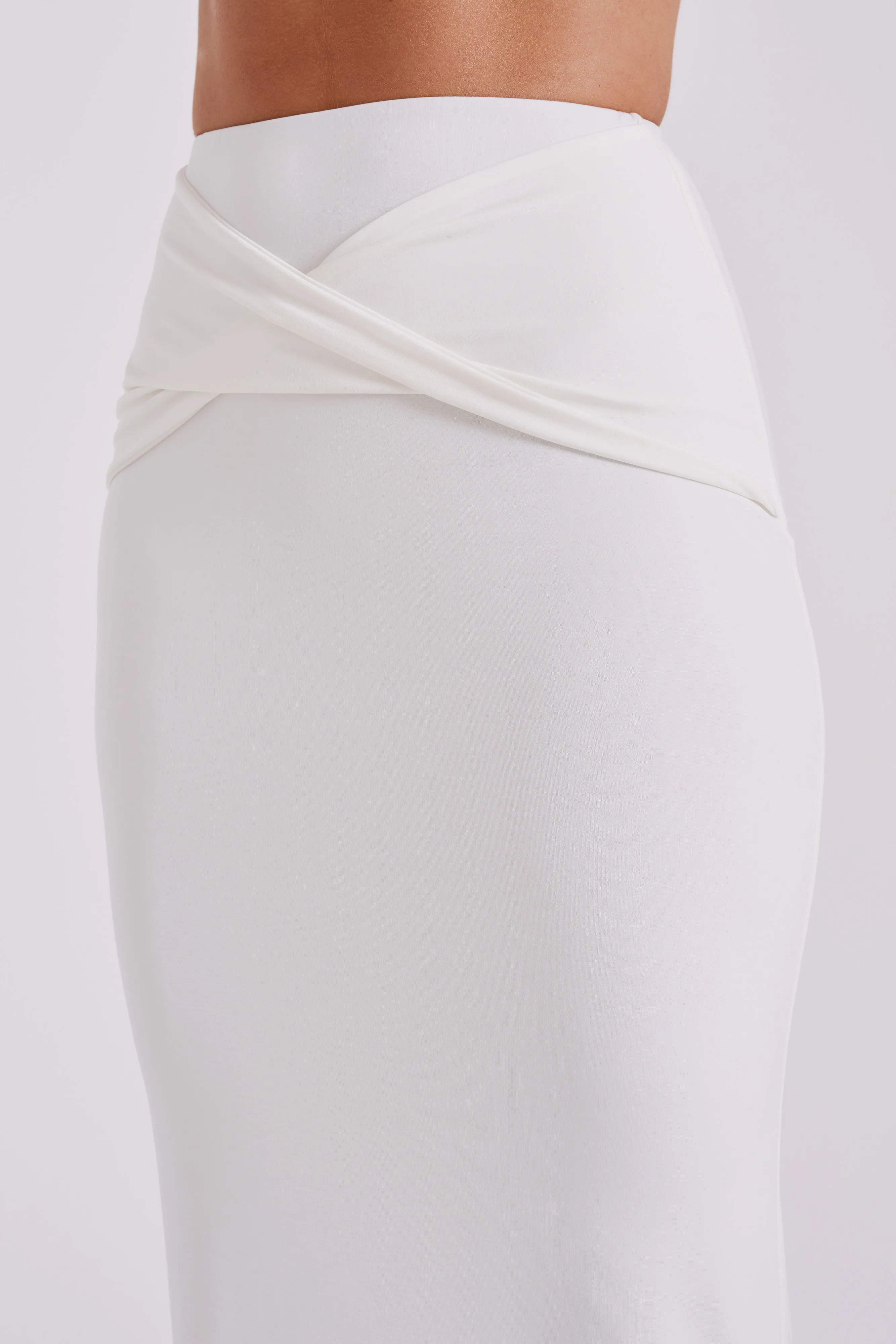 Ceri Maxi Twist Skirt - White sold by Meshki product image thumbnail 2