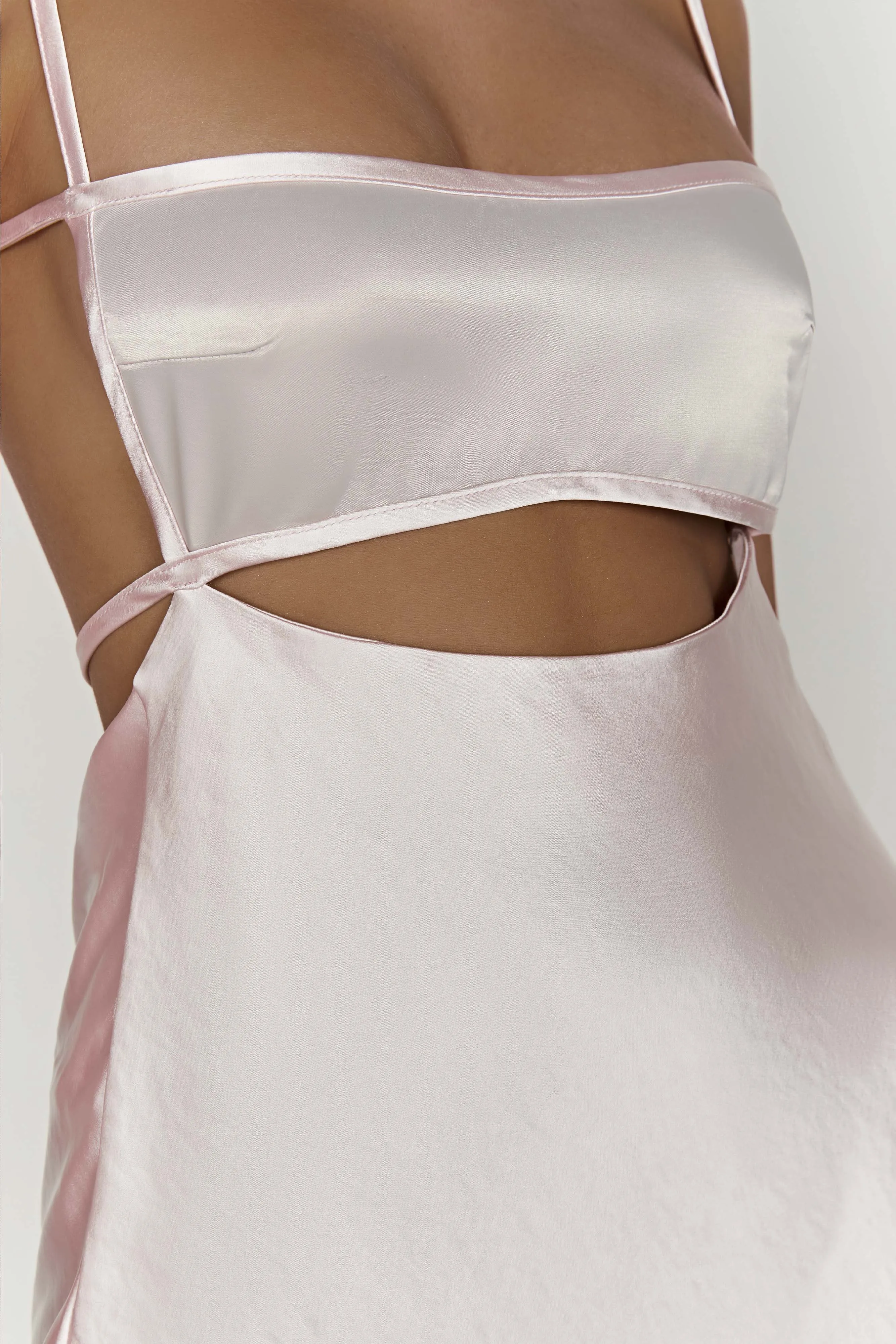 Veda Two Tone Mini Dress - Blush Pink sold by Meshki product image thumbnail 3