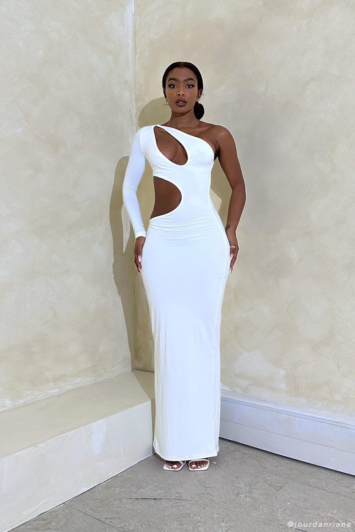 Joyce One Shoulder Cut Out Maxi Dress - White sold by Meshki product image thumbnail 4