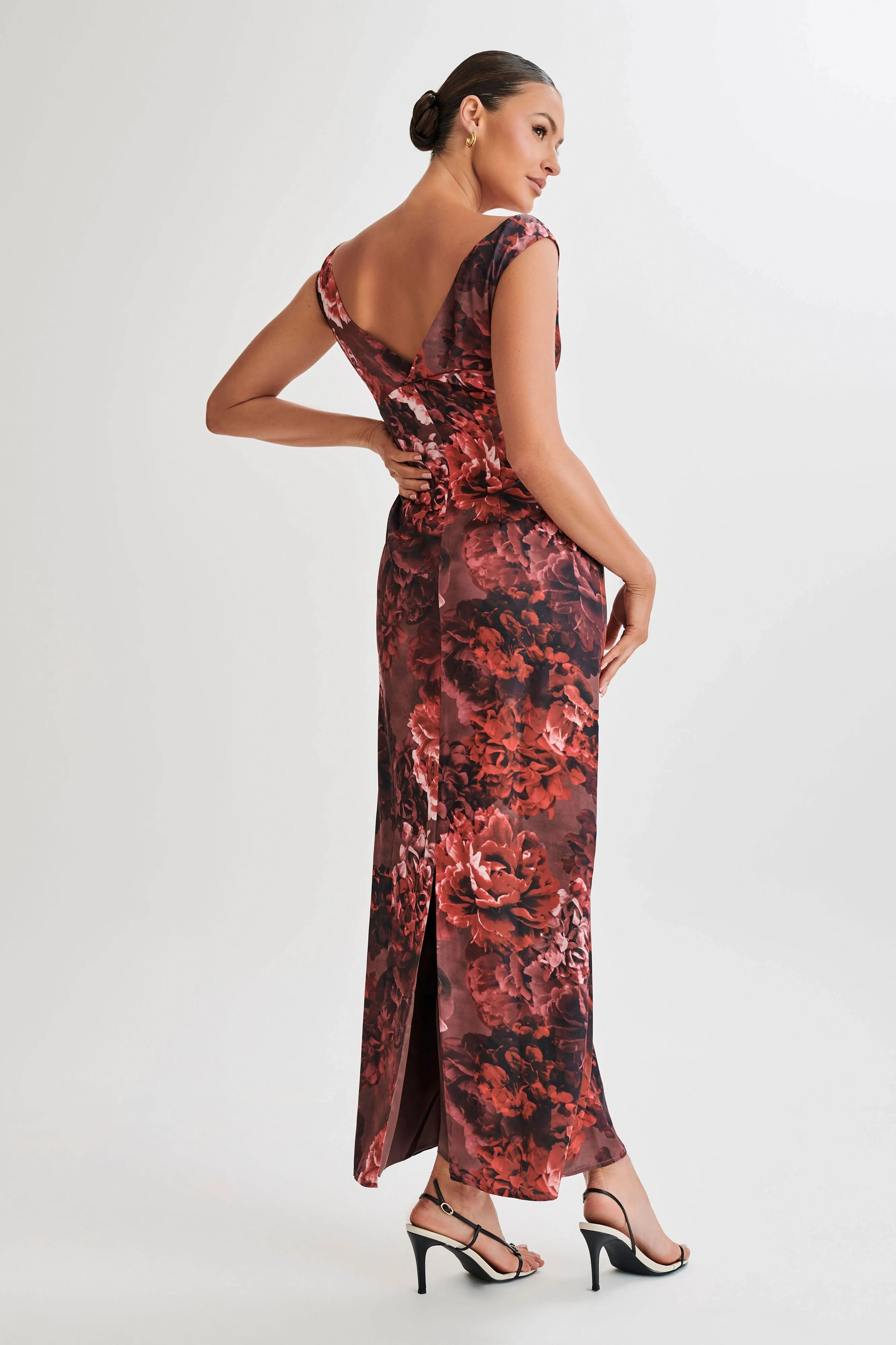 Giavanni Off Shoulder Maxi Dress - Peony Print sold by Meshki product image thumbnail 3