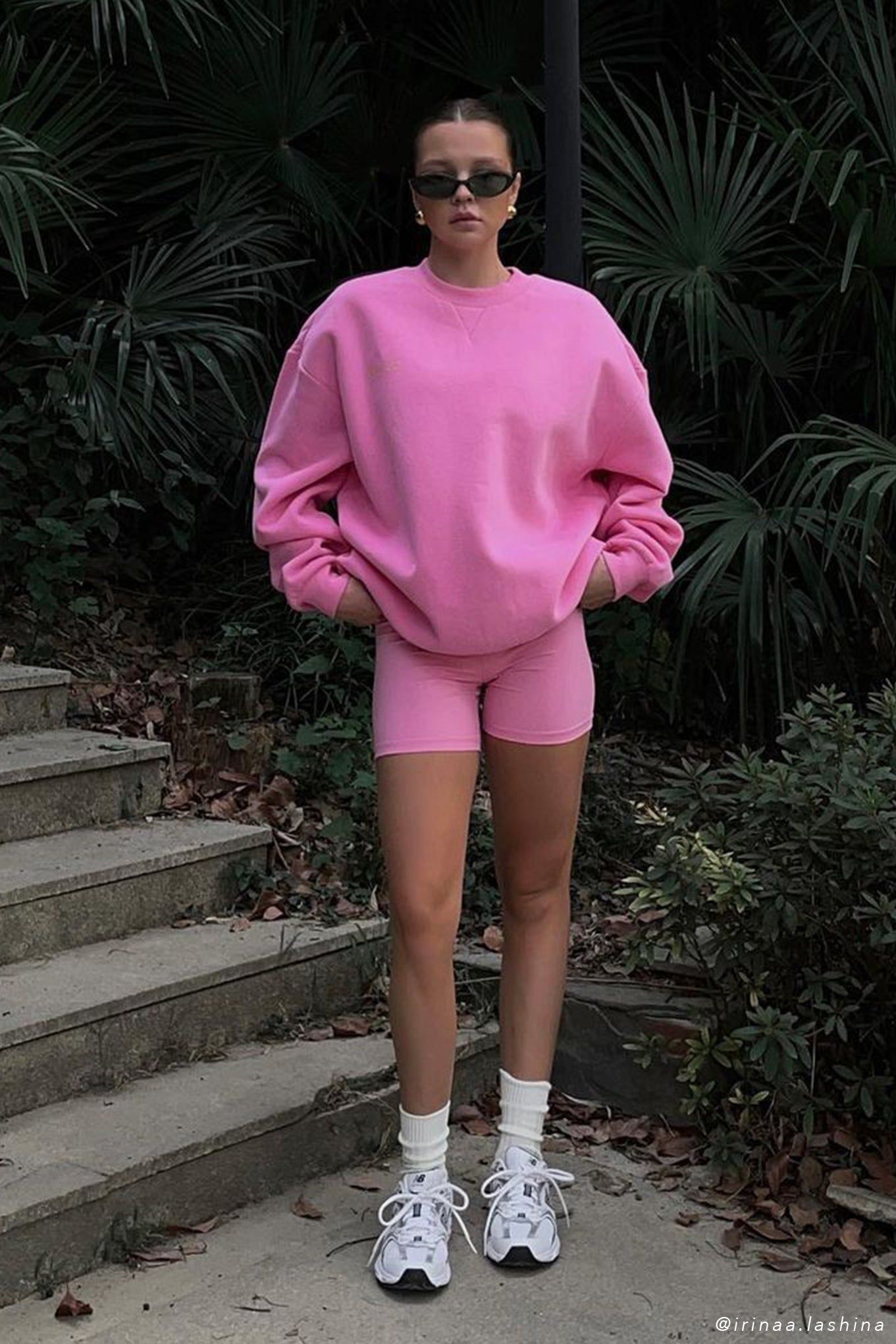 Jaz Oversized Fleeceback Crew Neck Jumper - Candy Pink sold by Meshki