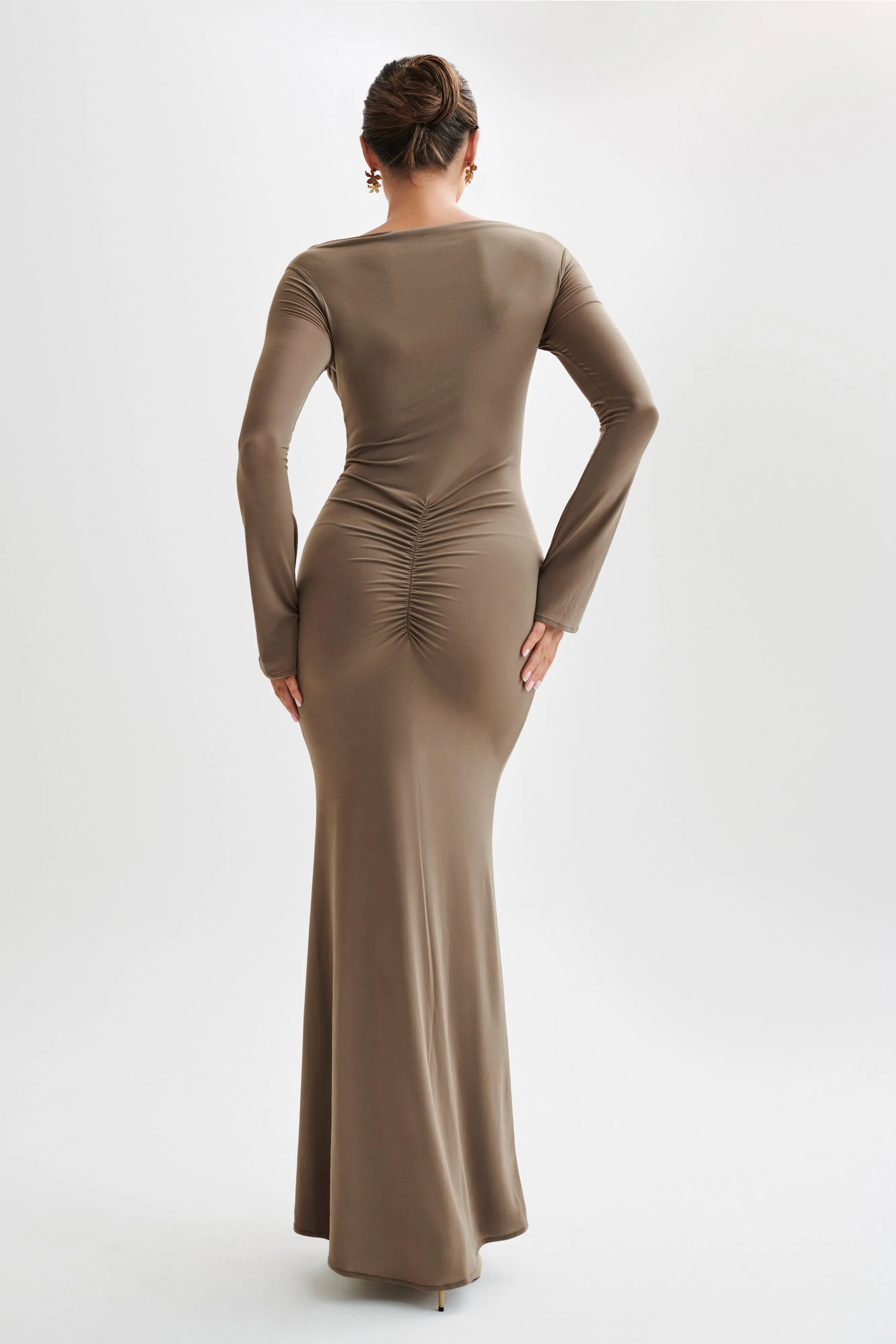 Millicent Slinky Long Sleeve Maxi Dress - Coco sold by Meshki product image thumbnail 5