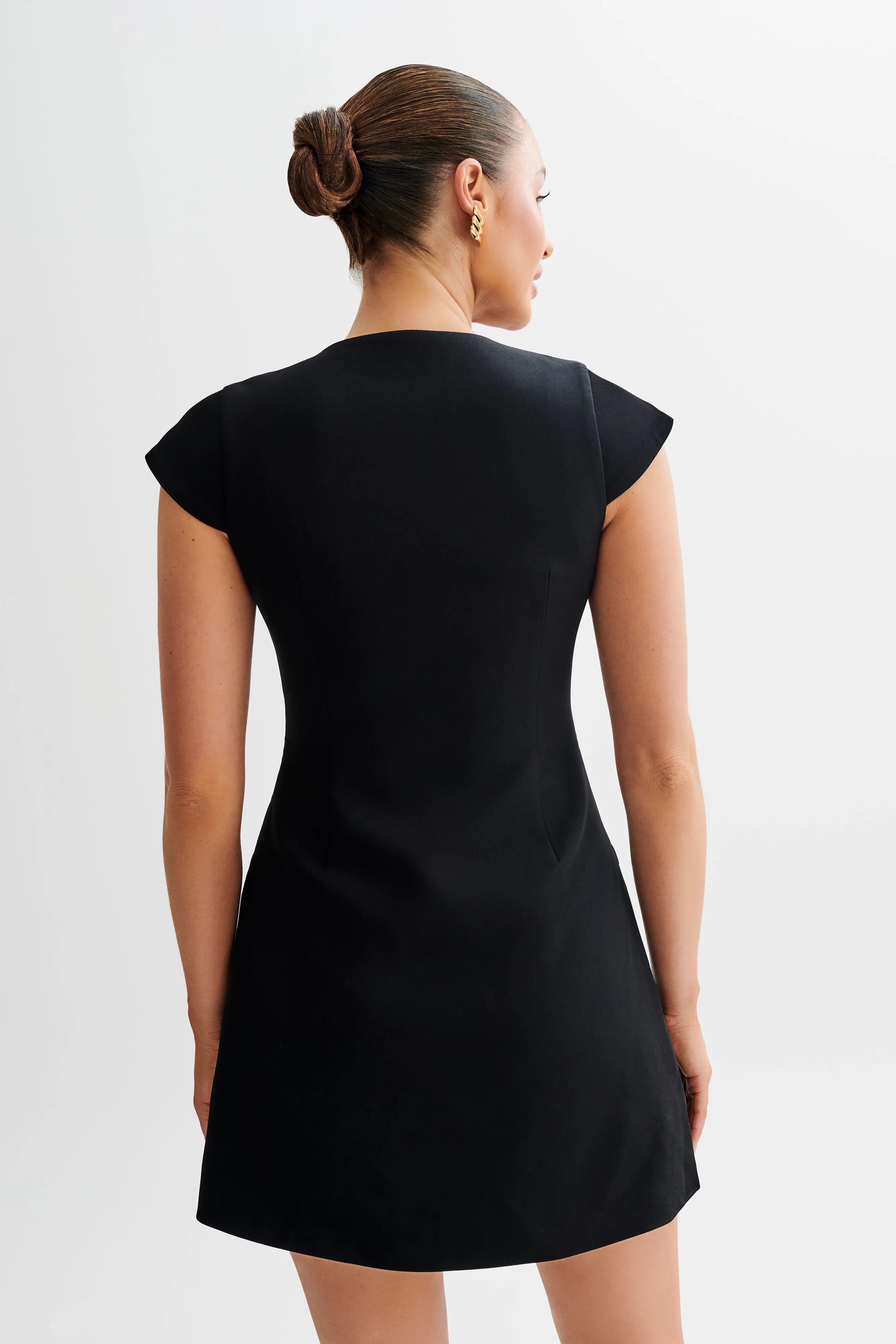Kiernan Sleeveless Blazer Dress - Black sold by Meshki product image thumbnail 2