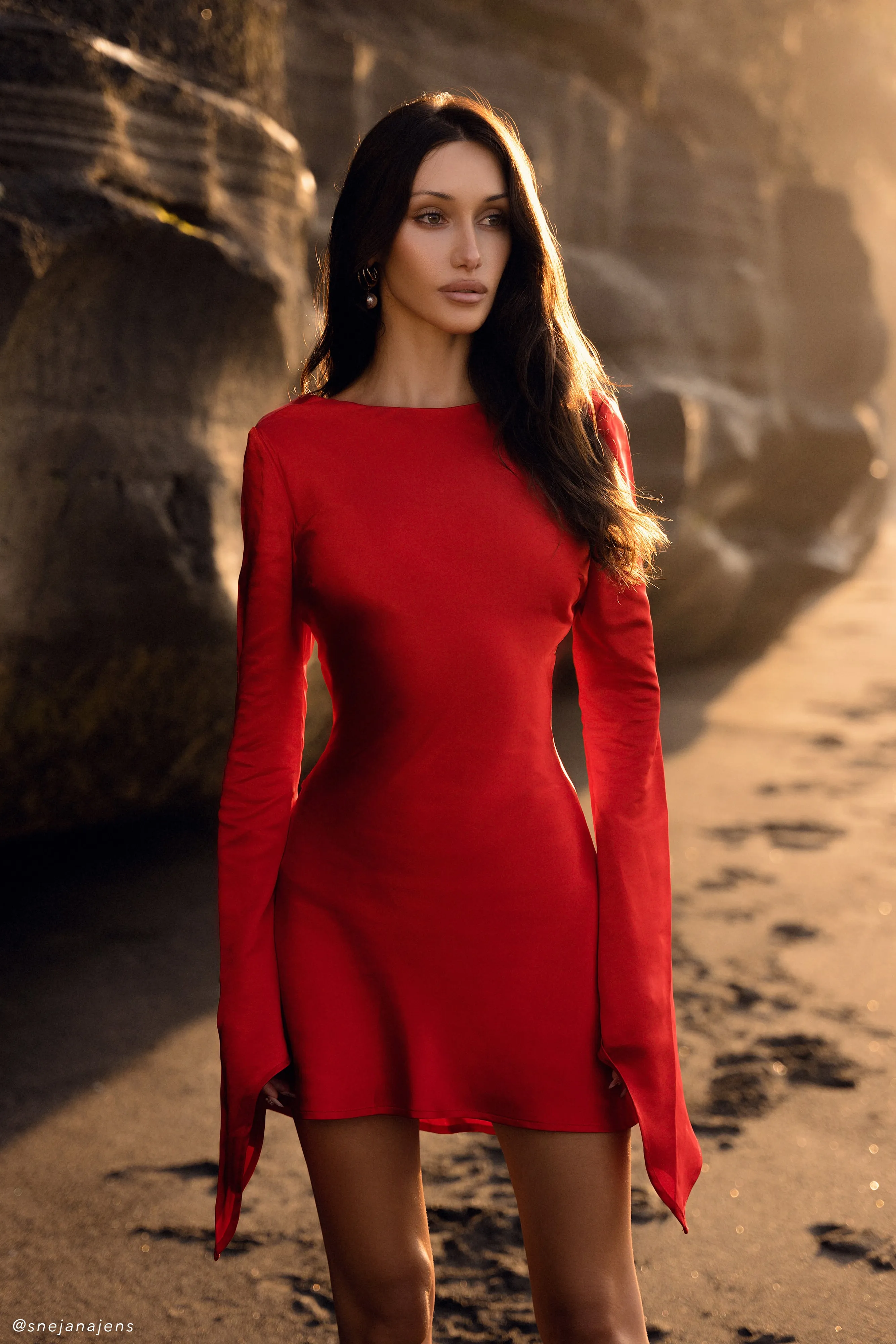 Davina Satin Long Sleeve Mini Dress - Red sold by Meshki product image thumbnail 2
