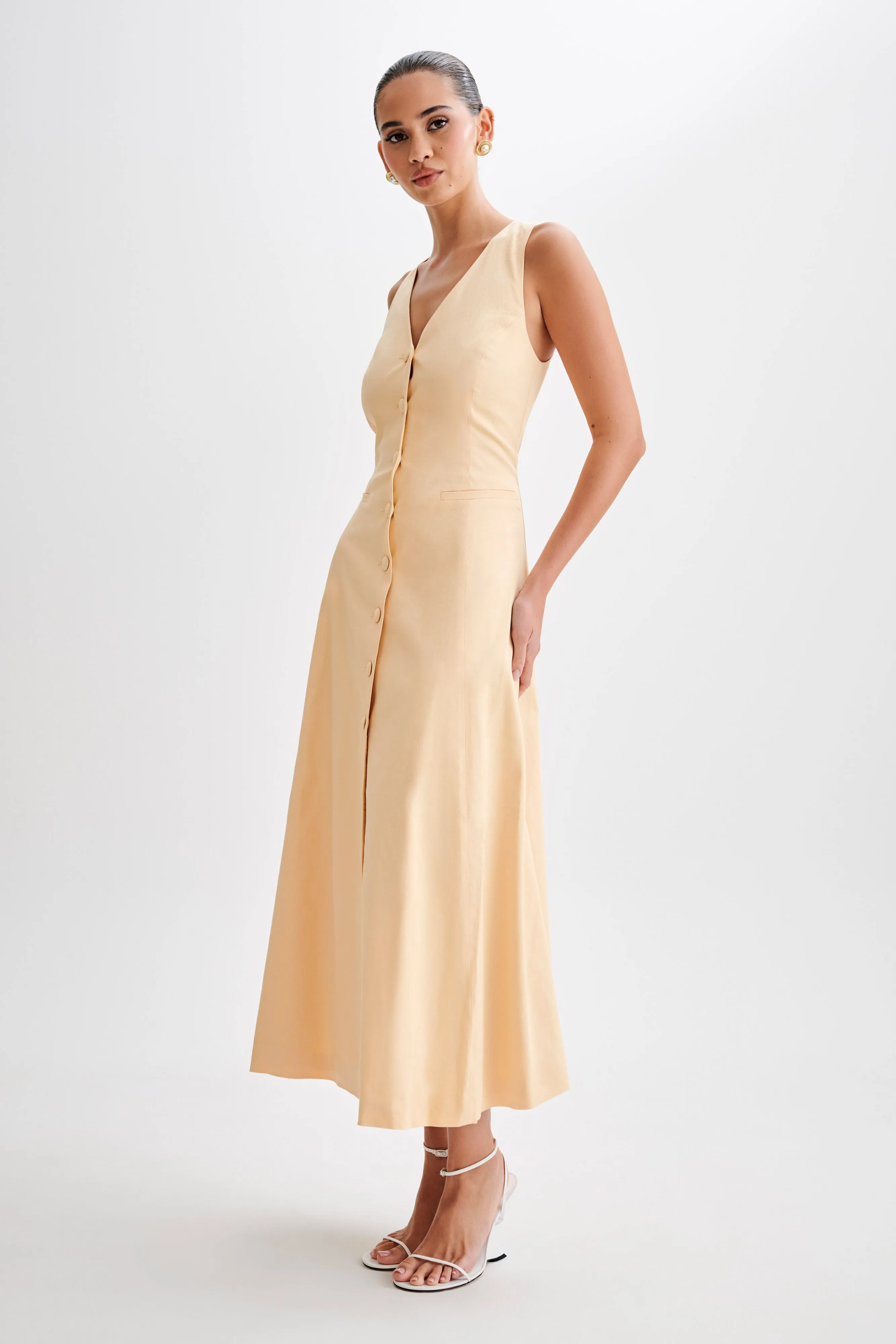 Theodora Cotton Buttoned Midi Dress - Peach sold by Meshki product image thumbnail 4