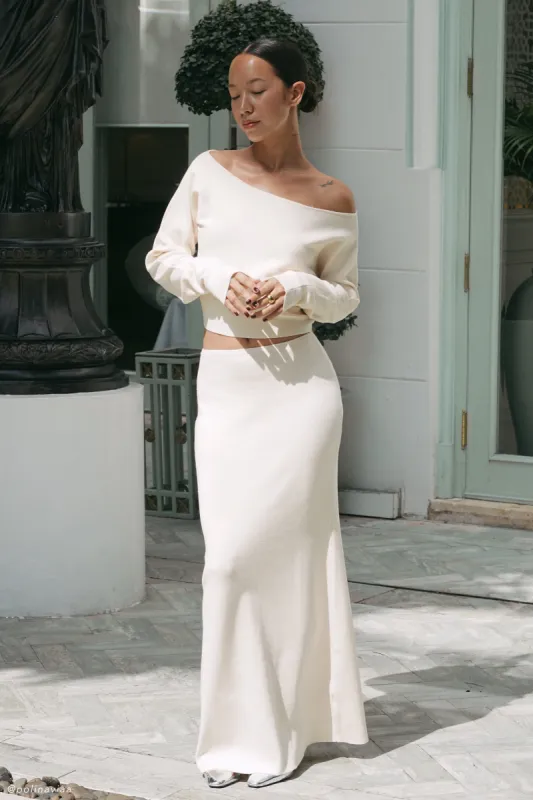 Avani Mid Rise Knit Maxi Skirt - Ivory sold by Meshki