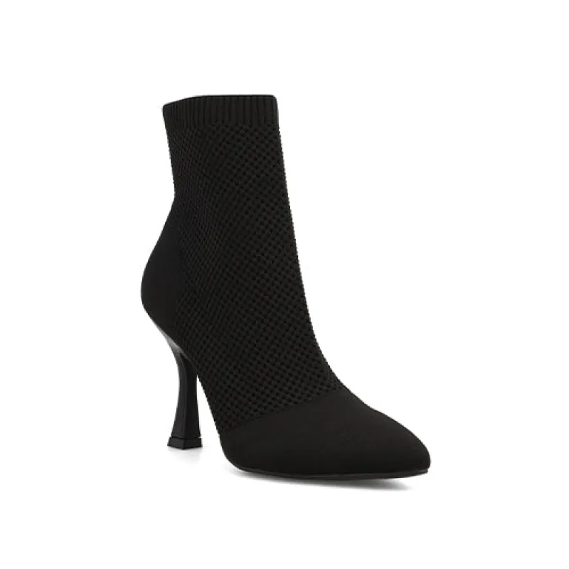 PAMILLA - BLACK made by Mia Shoes