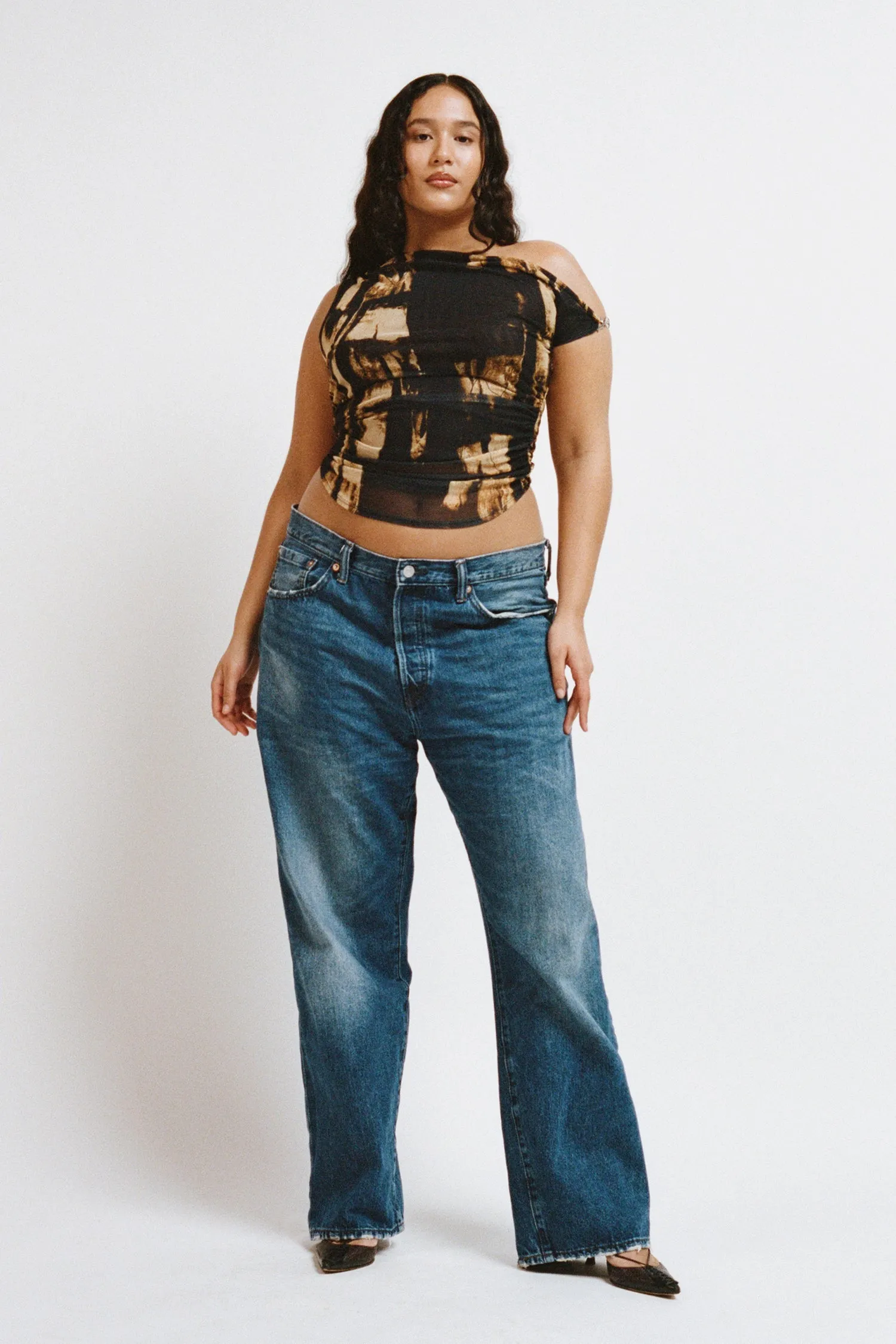 ARIELLE TOP - TREADING BROWN sold by Miaou