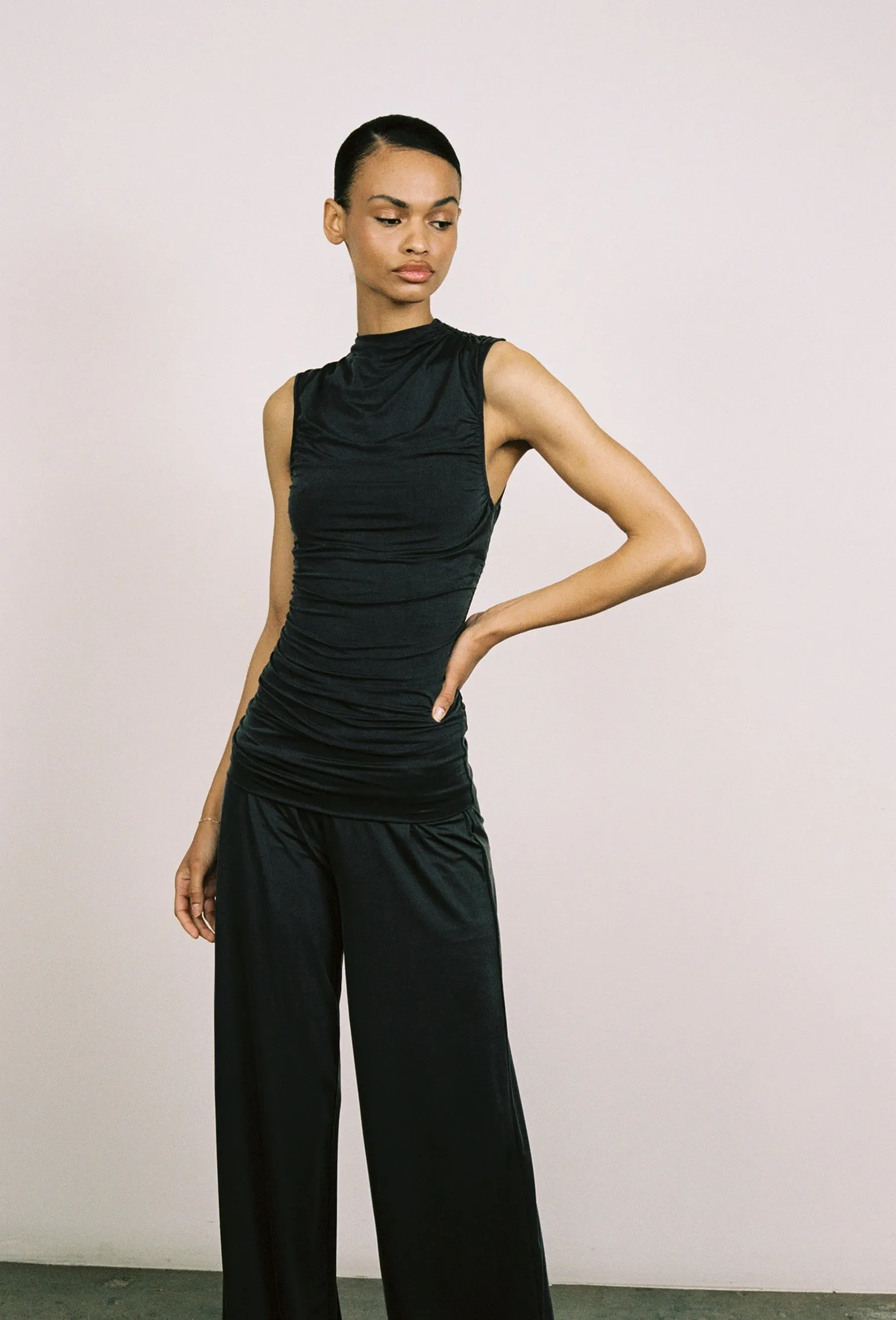 CAM TOP - BLACK sold by Miaou product image thumbnail 3