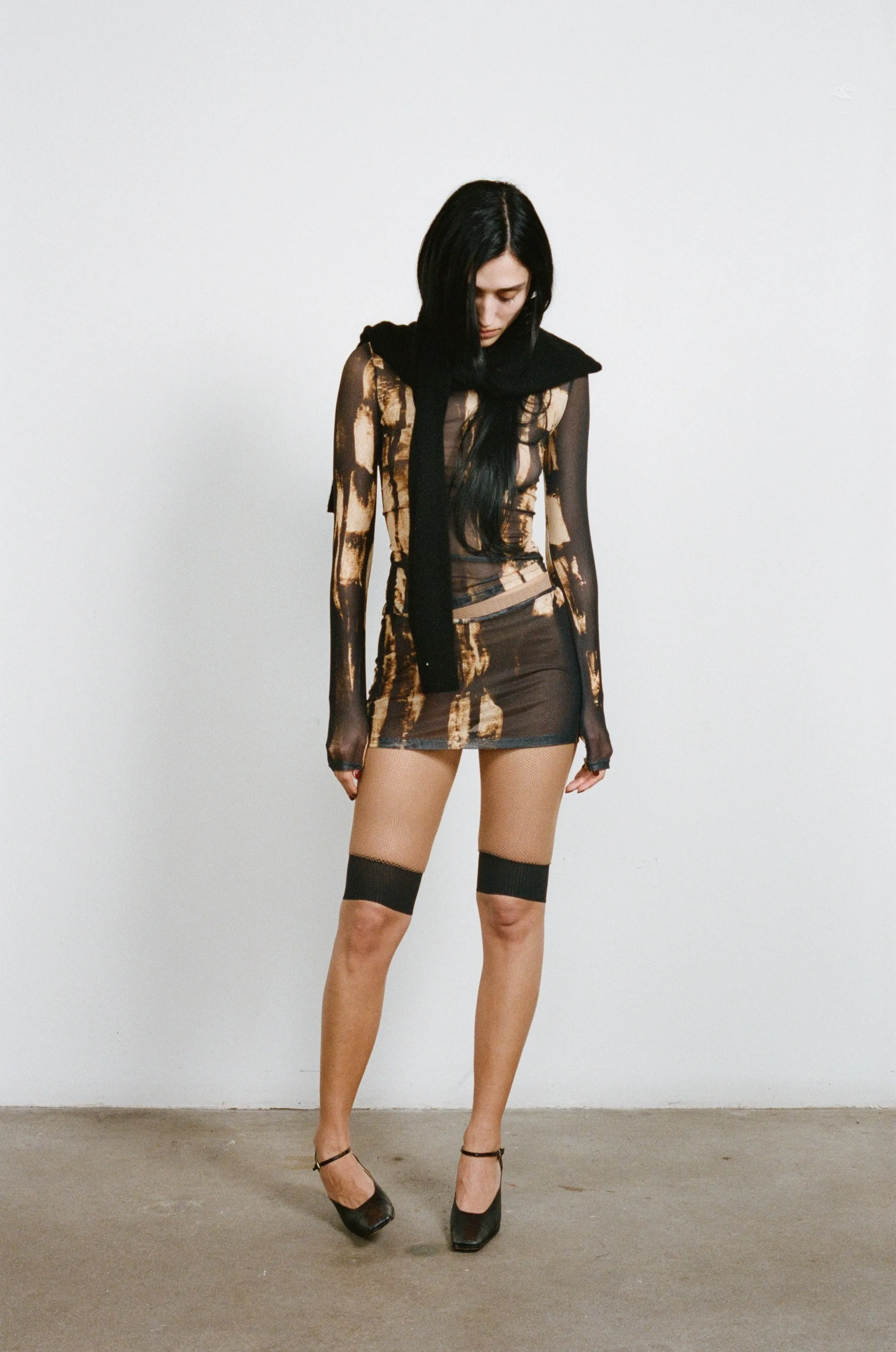 LONG SLEEVE TEE - TREADING BROWN sold by Miaou product image thumbnail 3