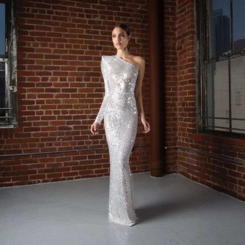 Harper 22 sold by Michael Costello