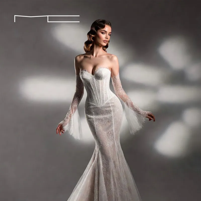 Esperanza sold by Michael Costello