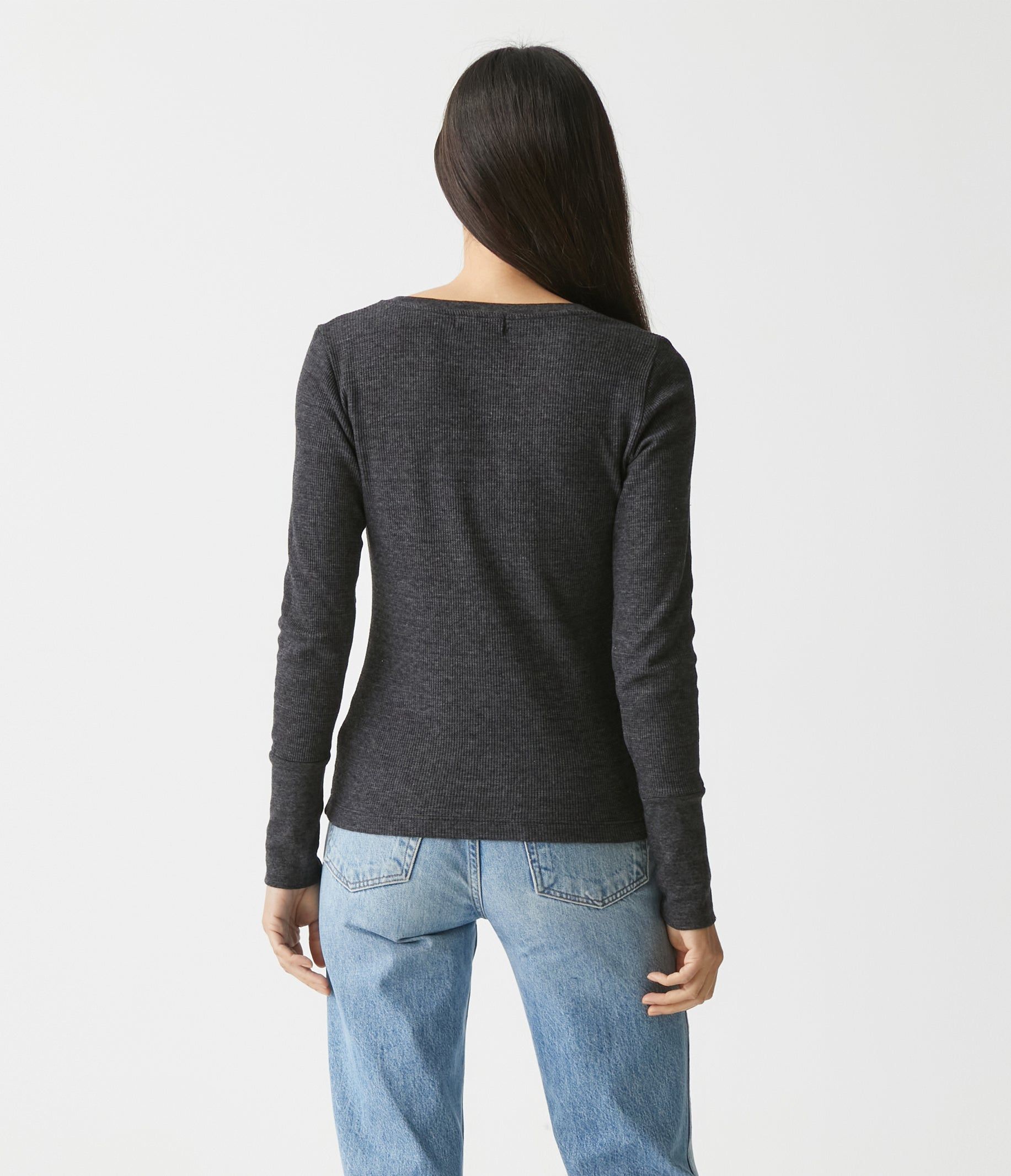 Romeo Thermal V-Neck Tee sold by Michael Stars product image thumbnail 4