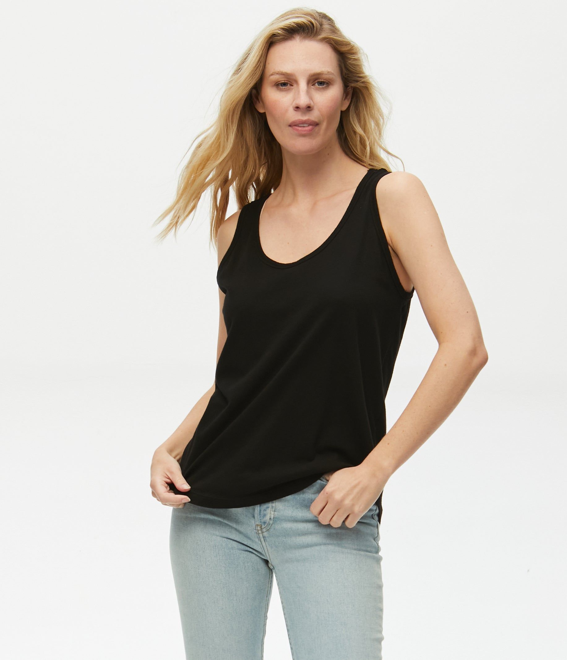 Tori Scoop Neck Tank sold by Michael Stars product image thumbnail 12