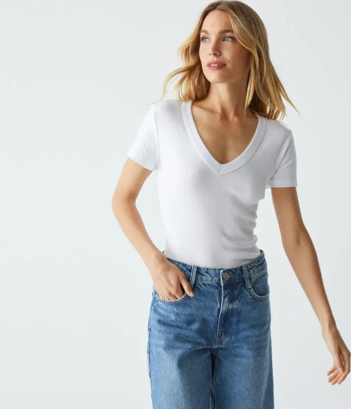 Nikki V-Neck Tee made by Michael Stars