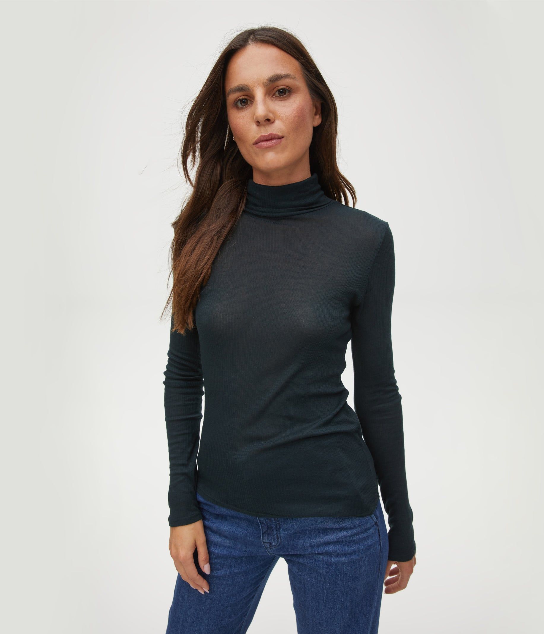 Alanis Ribbed Turtleneck Tee sold by Michael Stars product image thumbnail 17
