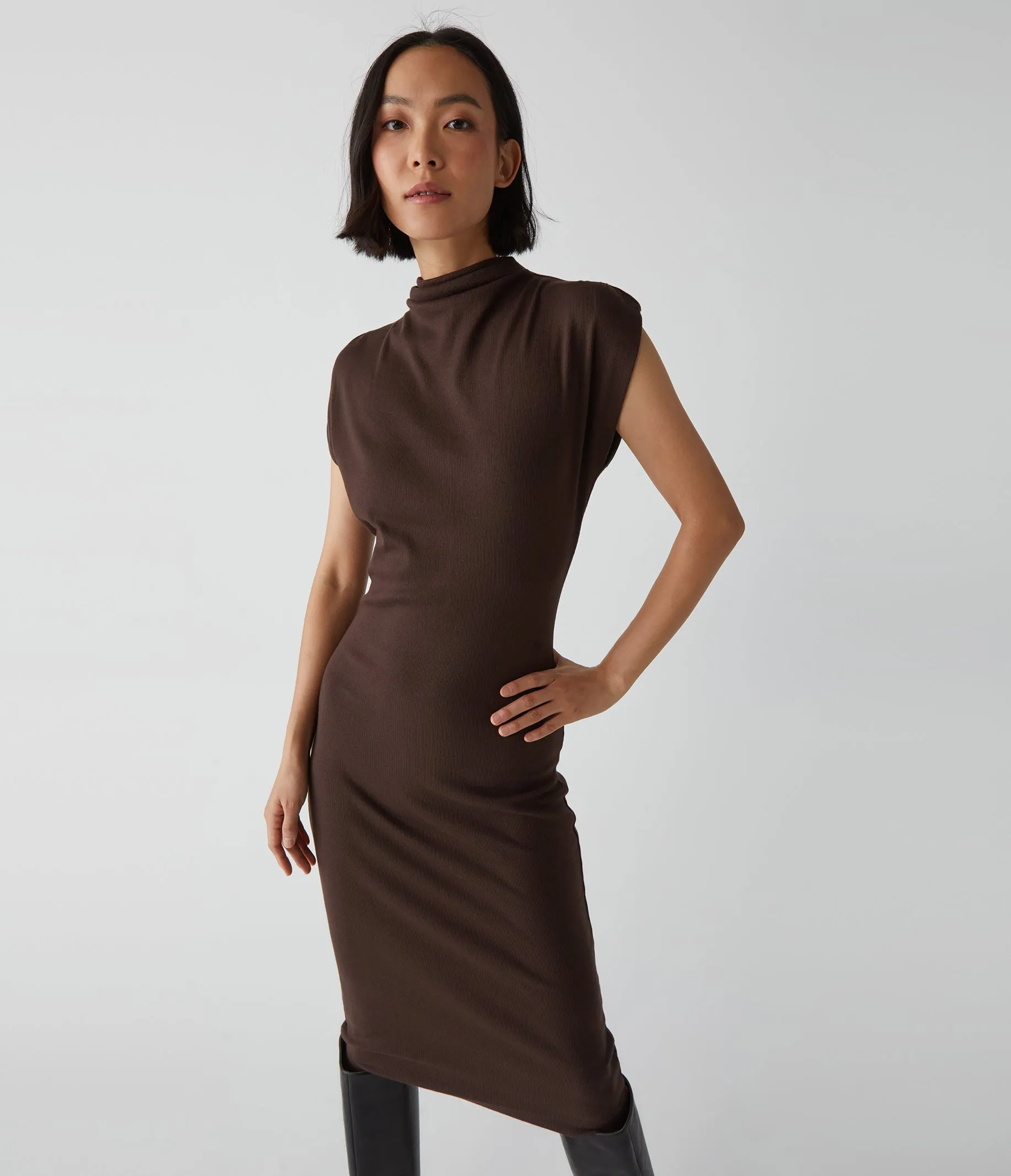 Iolanda Power Shoulder Dress sold by Michael Stars product image thumbnail 5