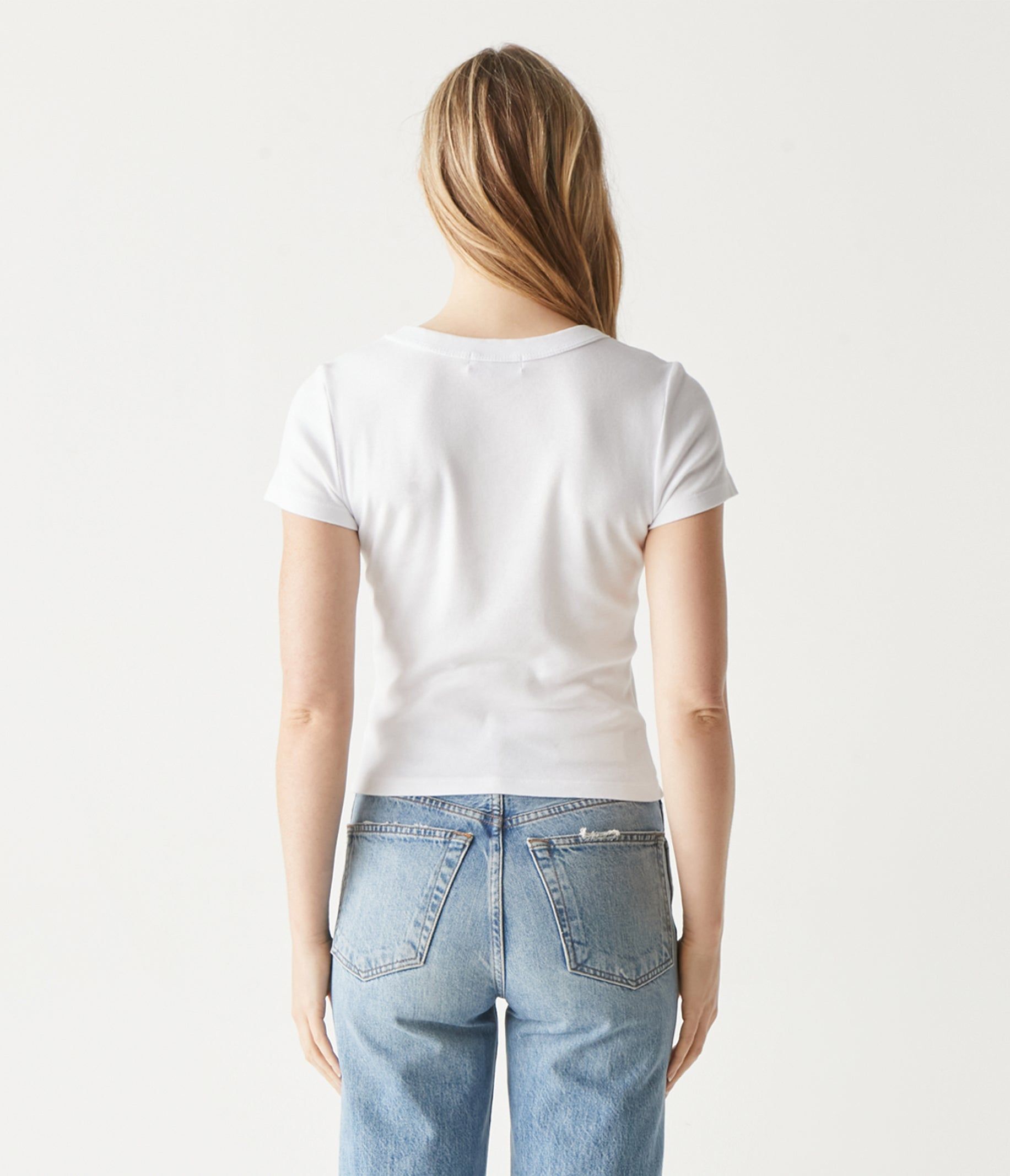 Luce Cropped V-Neck Tee sold by Michael Stars product image thumbnail 4