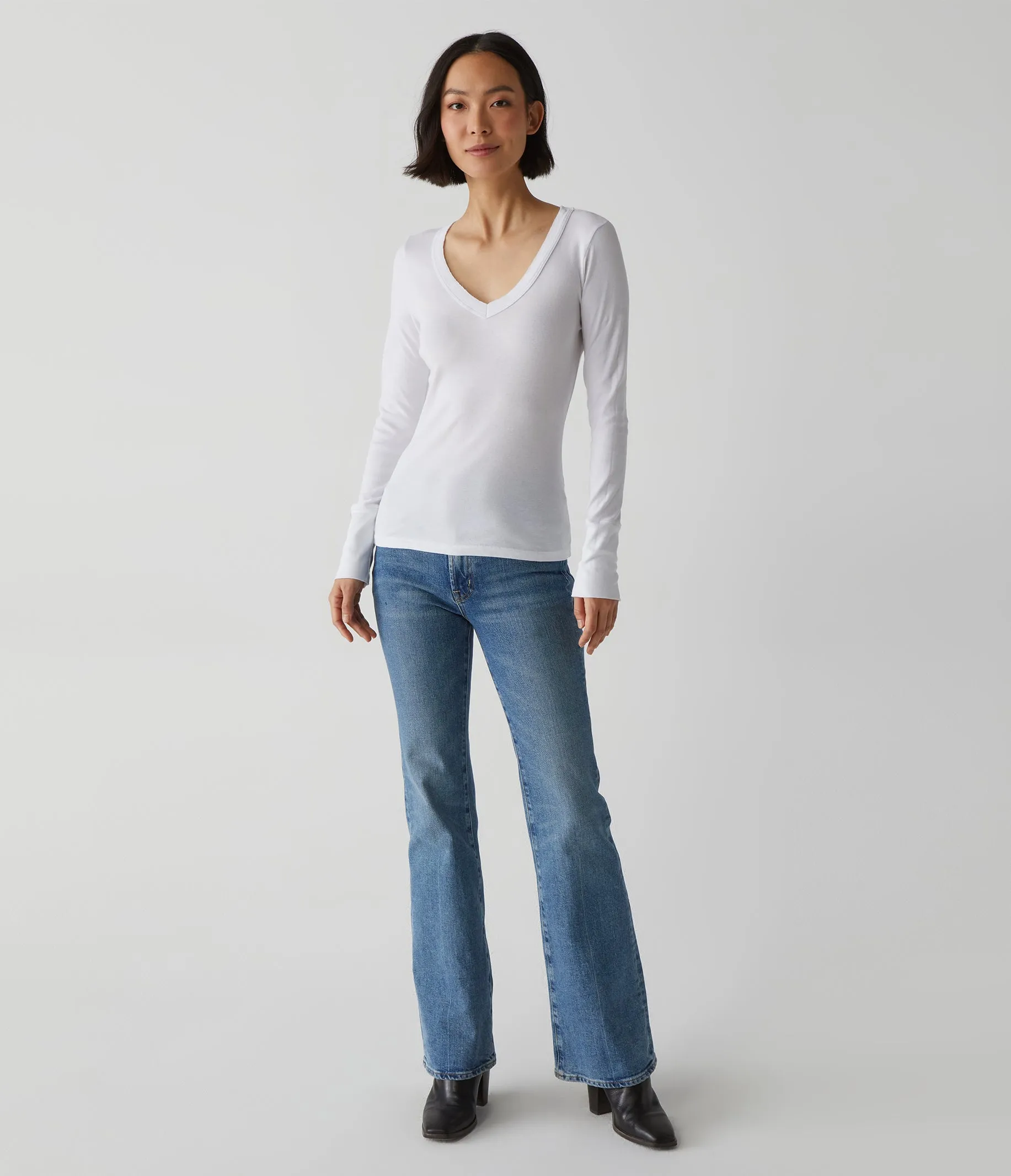 Molly Supima V-Neck Tee sold by Michael Stars product image thumbnail 2