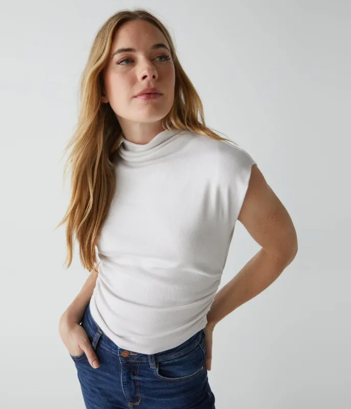 Piper Cropped Power Shoulder Tee sold by Michael Stars