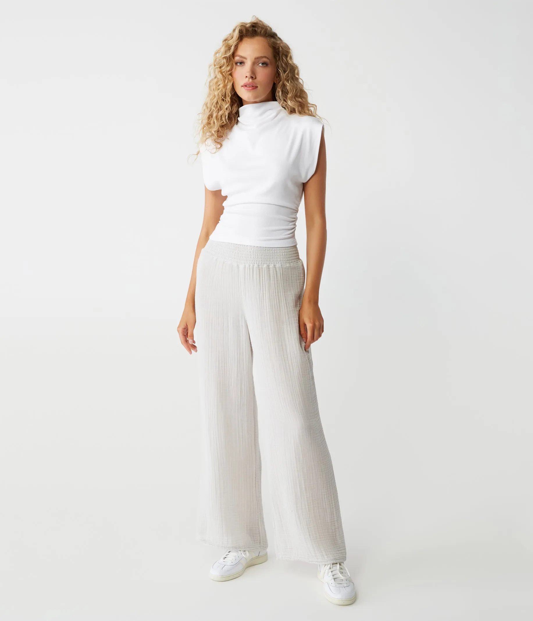 Susie Gauze Pant sold by Michael Stars product image thumbnail 5