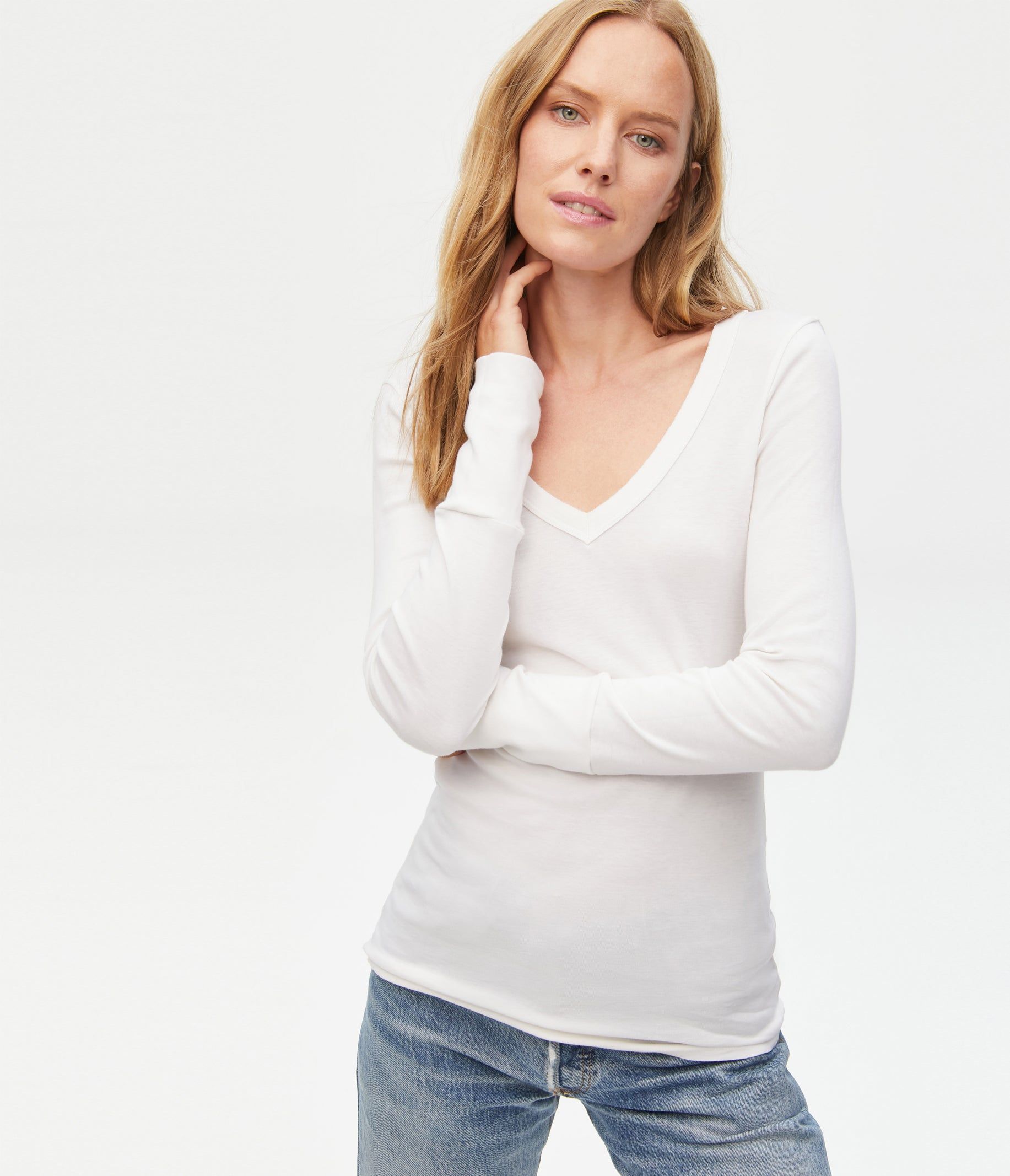 Molly V-Neck Tee sold by Michael Stars product image thumbnail 11