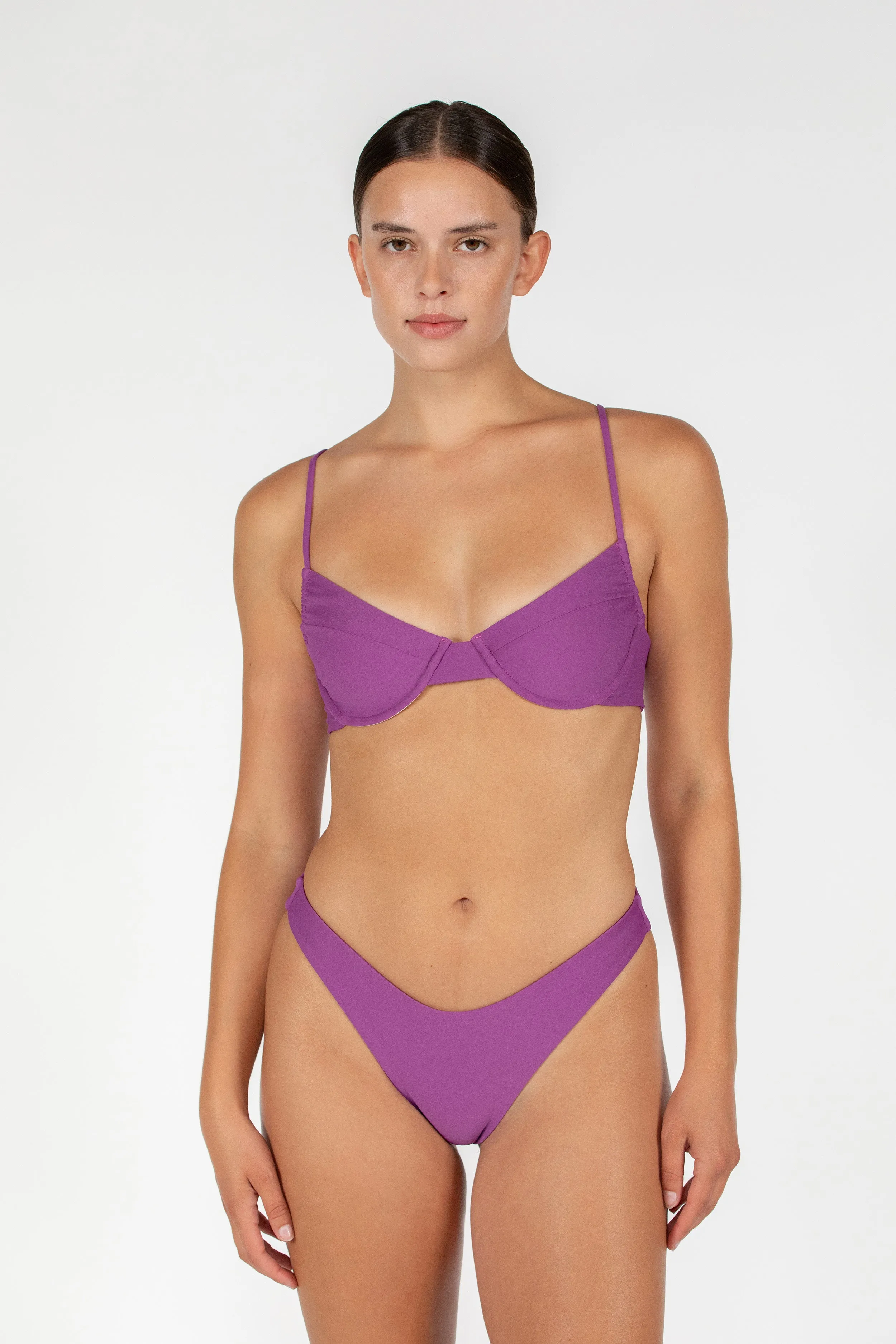 Tropezina Bottom | Spring '25 sold by Mikoh product image thumbnail 4