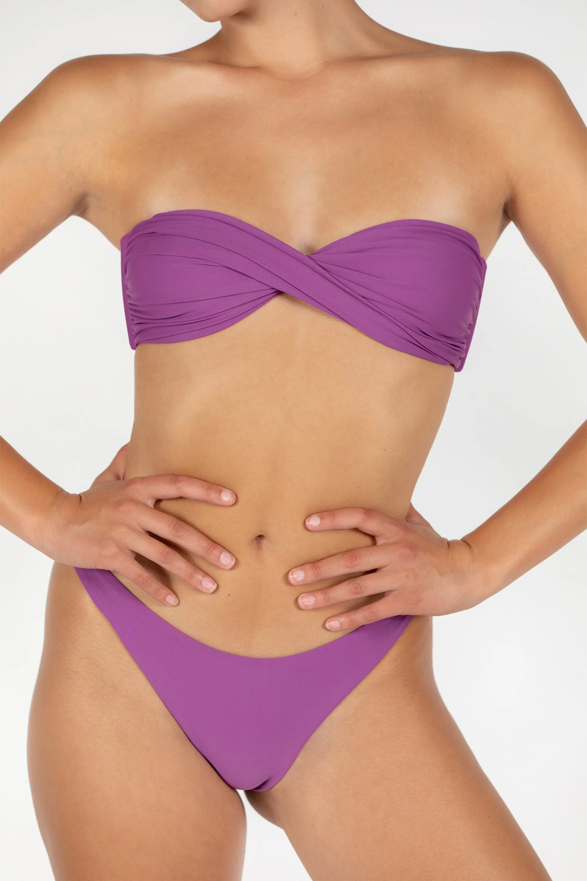 Kori Top | Spring '25 sold by Mikoh product image thumbnail 4