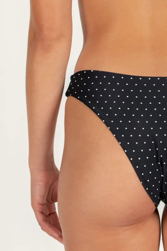 Noam Bottom | Resort '25 sold by Mikoh