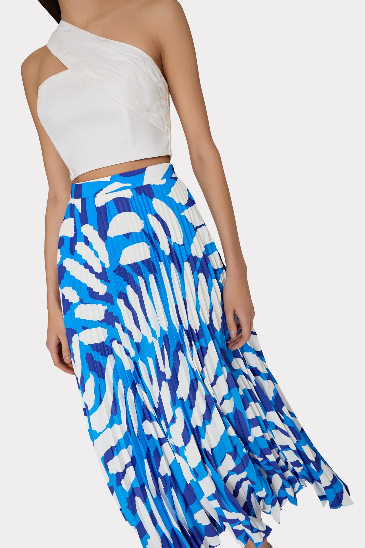 Otha Brushstroke Pleated Skirt sold by Milly product image thumbnail 3