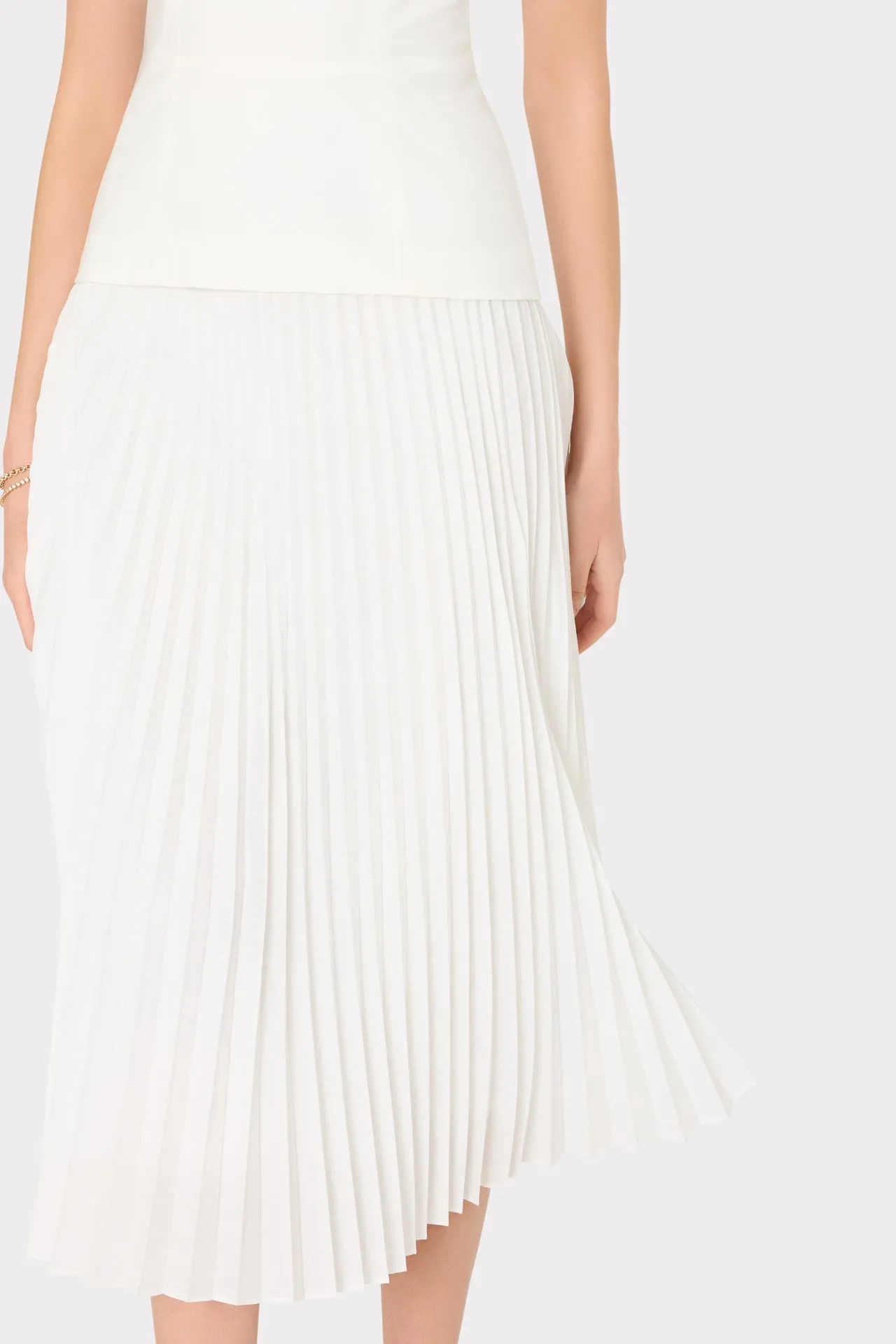 Nala Poplin Pleated Combo Midi Dress sold by Milly product image thumbnail 4