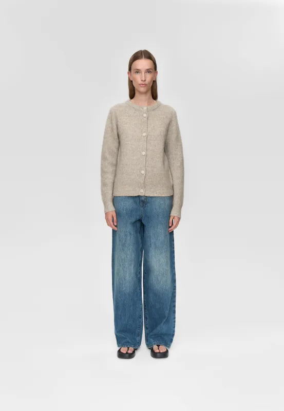 Kora cardigan 9965 - Warm Sand sold by Minimum