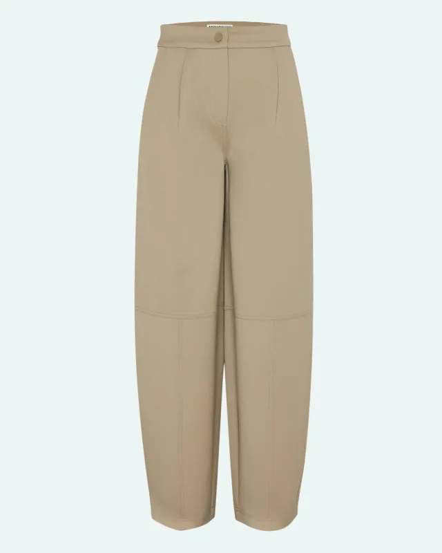 Giana pants 4322 - Eucalyptus sold by Minimum