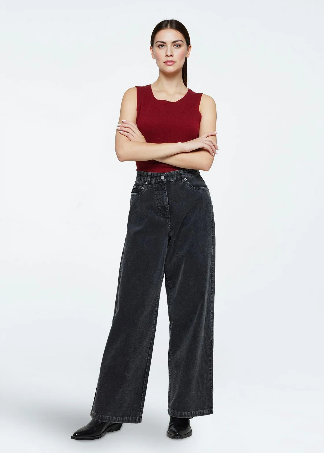 Auburns 3801 Gilet - Merlot sold by Minimum product image thumbnail 2