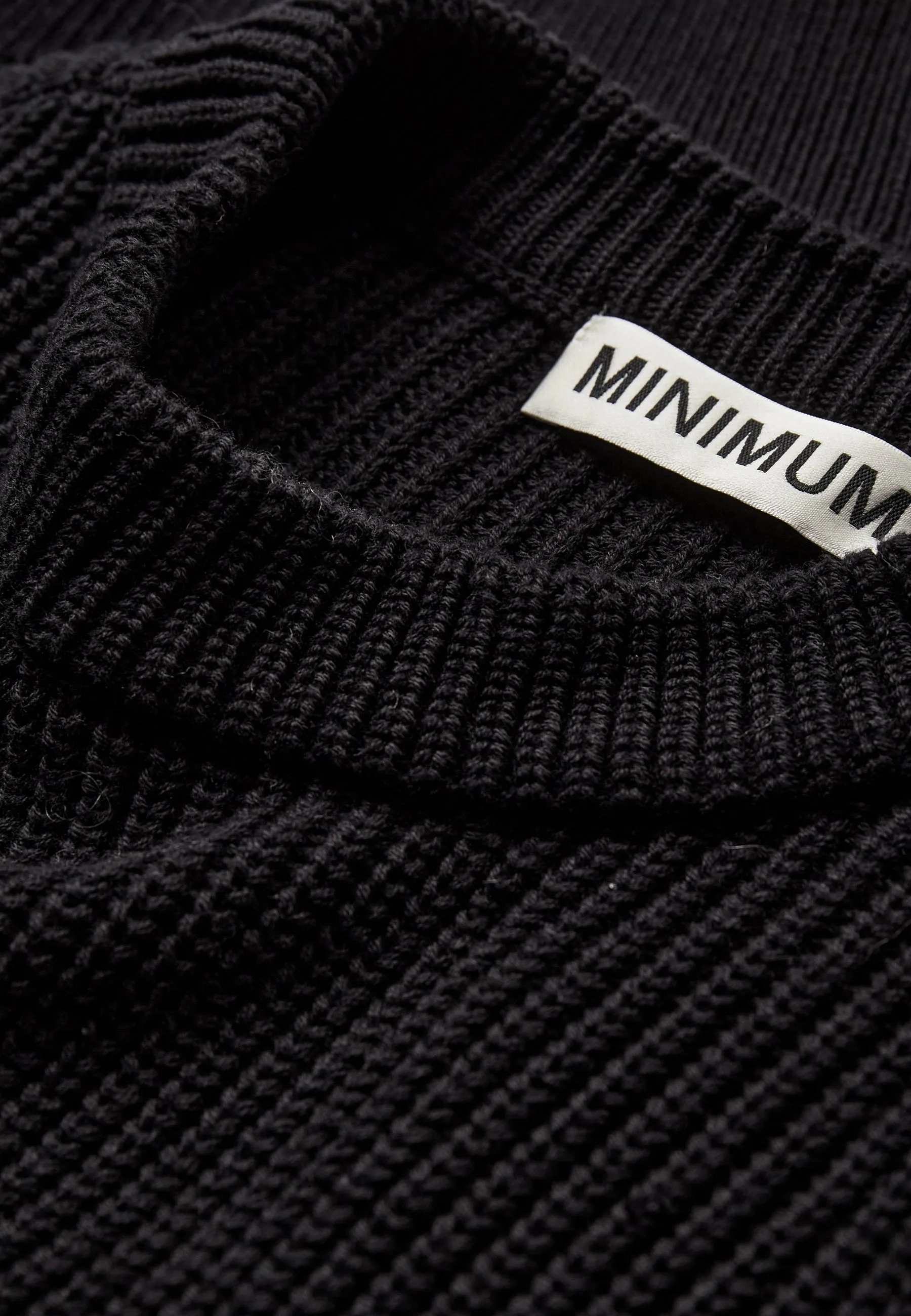 Mikala jumper G006 GOTS - Black sold by Minimum product image thumbnail 5
