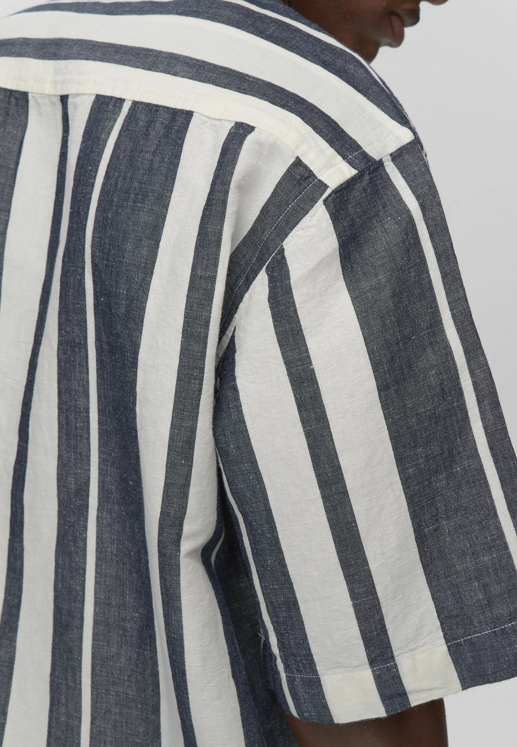 Hayden reg ss striped shirt 4577 - Sky Captain sold by Minimum product image thumbnail 4