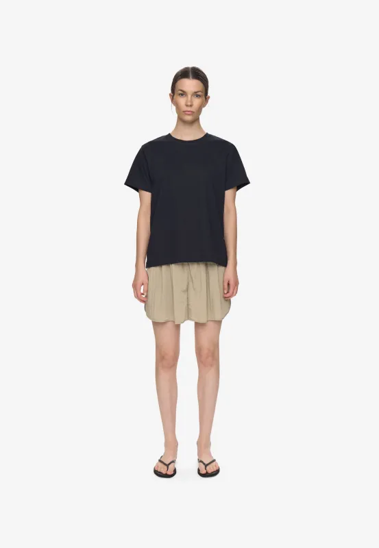 Lilou ss t-shirt G029 GOTS - Black made by Minimum
