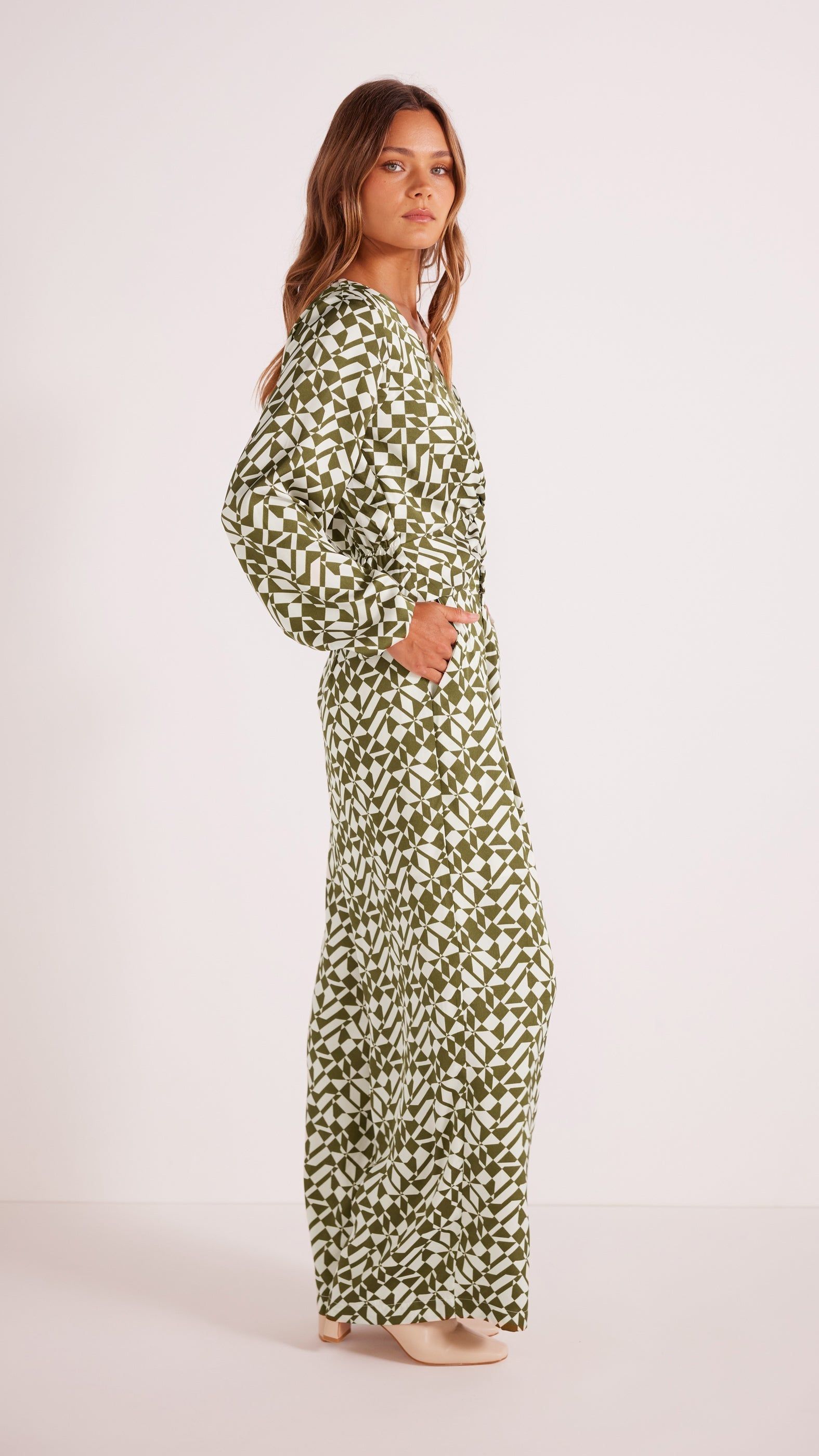 Flynn Wide Leg Pant sold by MINKPINK product image thumbnail 3