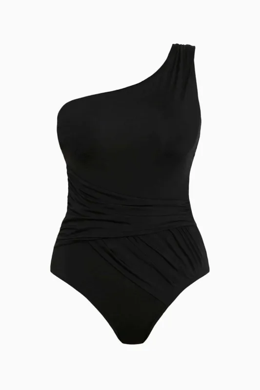 Nessa One Piece sold by Miraclesuit