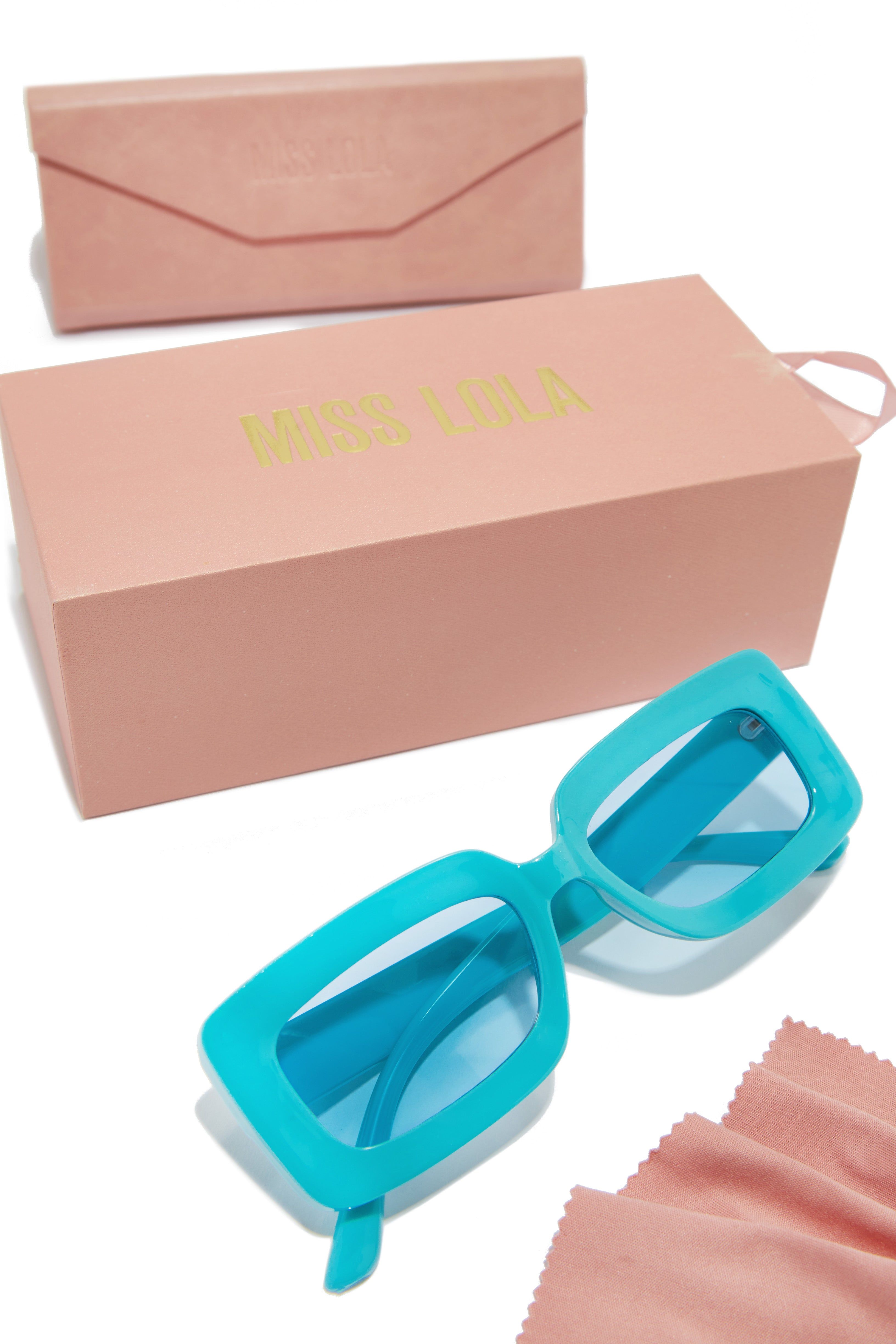 Nuria - Blue sold by Miss Lola product image thumbnail 3