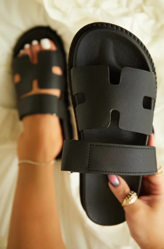 Evana - Black sold by Miss Lola