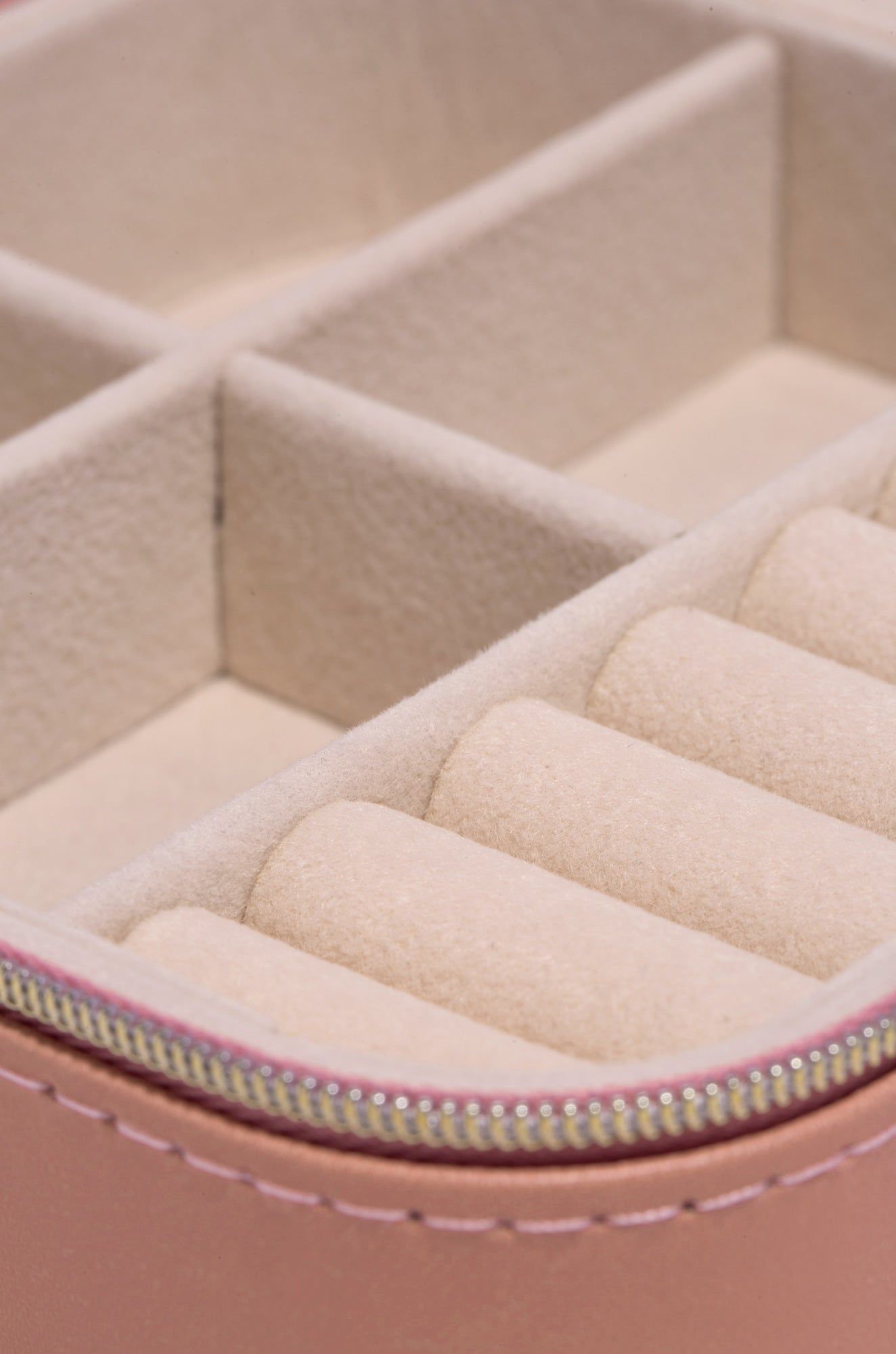 Miss Lola Exclusive Travel Jewelry Box - Pink sold by Miss Lola product image thumbnail 5