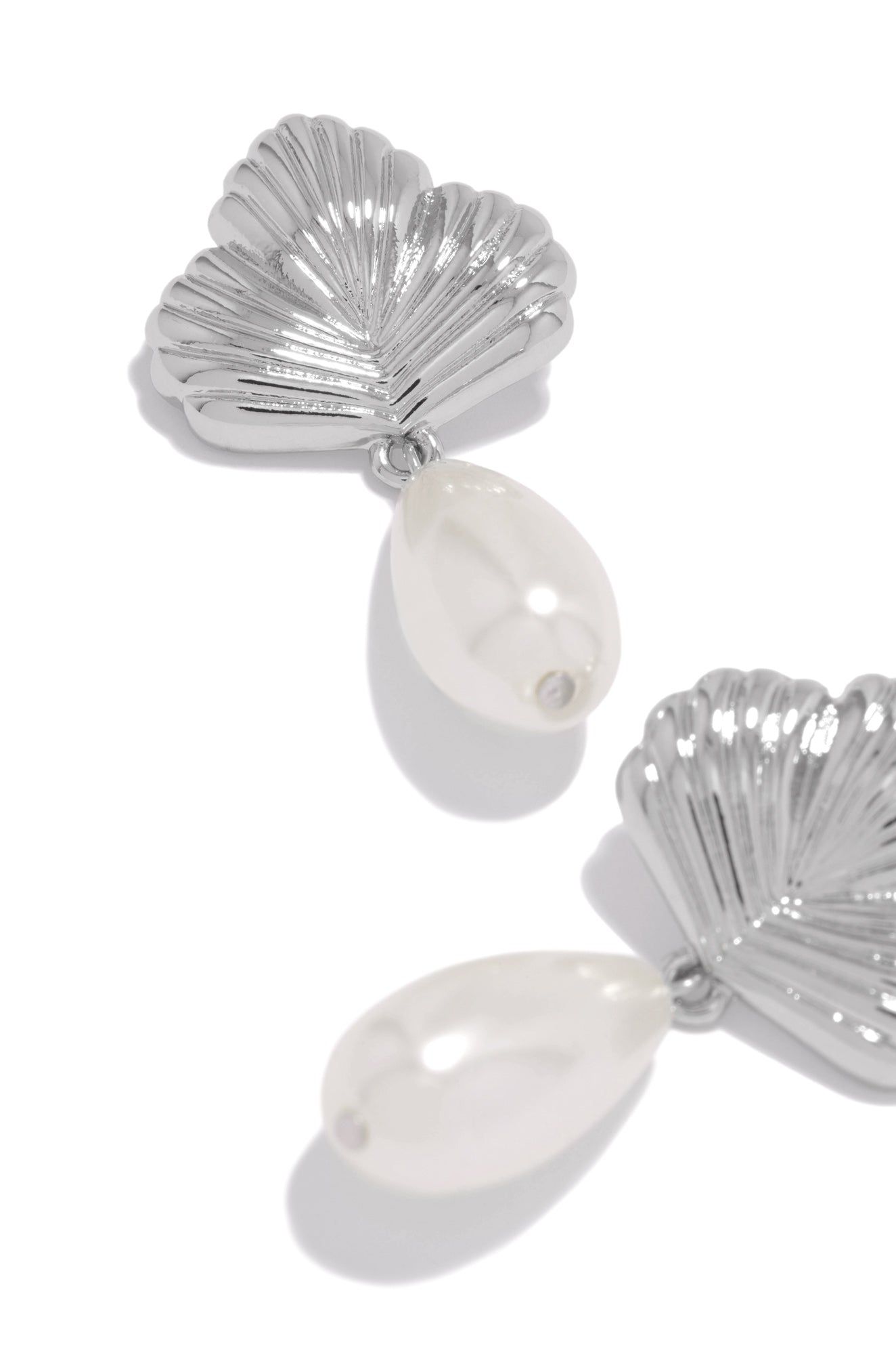 Emelia Faux Pearl Statement Dangle Earring - Silver sold by Miss Lola product image thumbnail 2