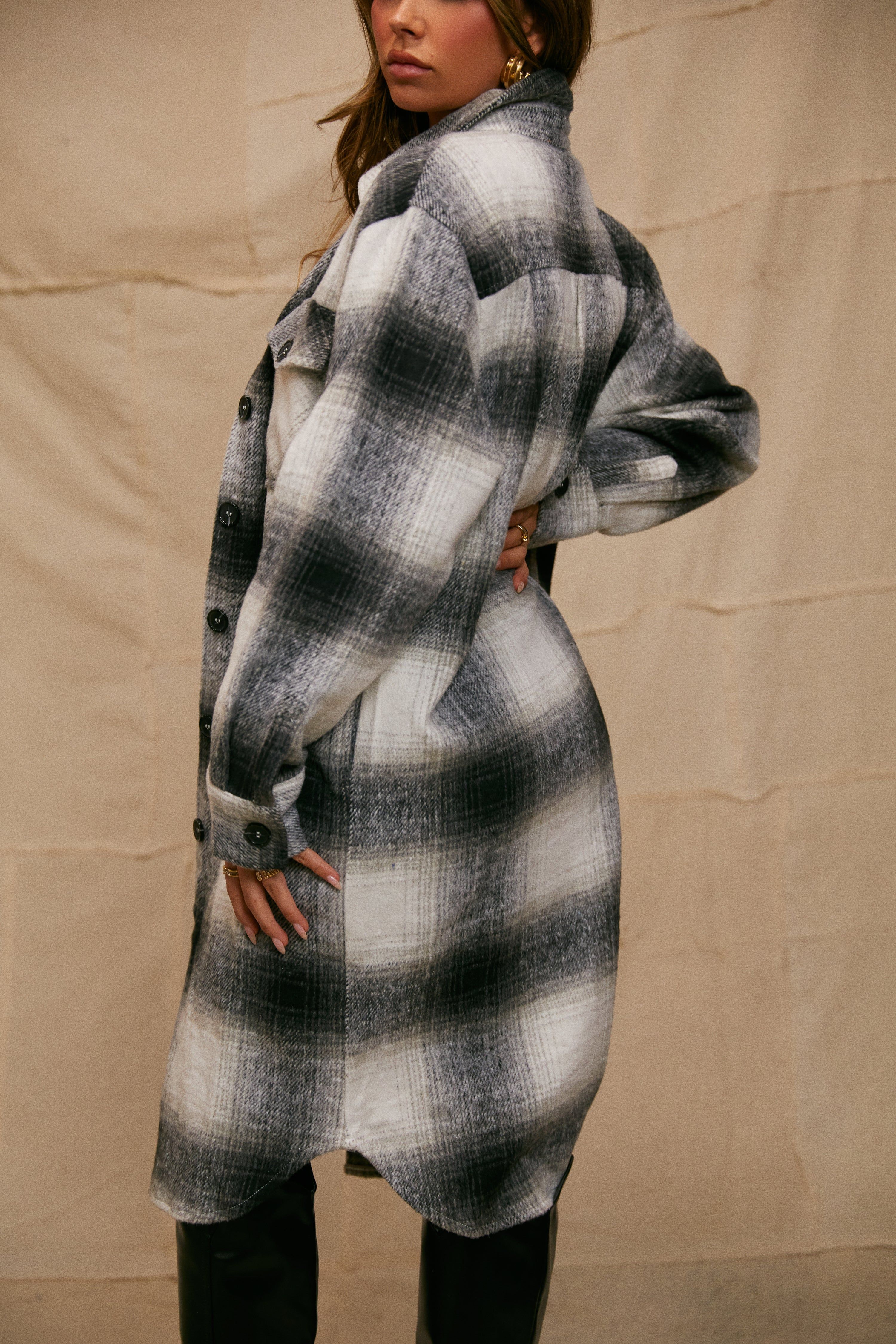 Cayna - Black sold by Miss Lola product image thumbnail 4