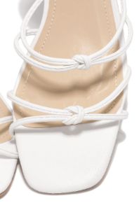 Annalie - White sold by Miss Lola