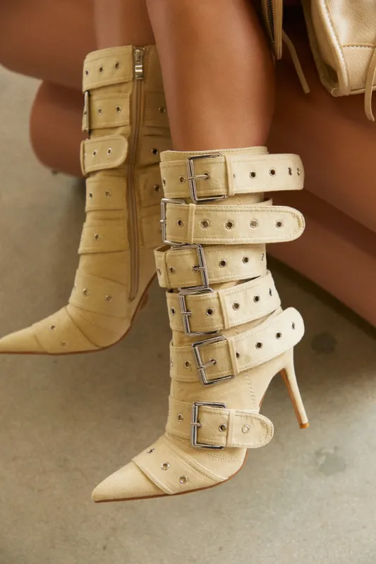 Camille - Bone sold by Miss Lola