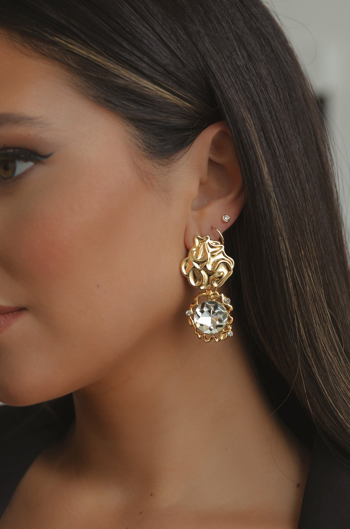 Leena - Gold sold by Miss Lola product image thumbnail 2