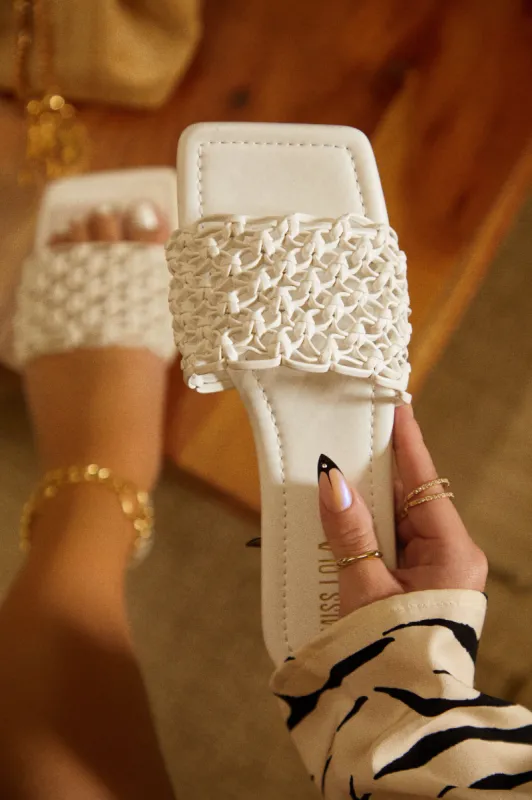 Playa Hermosa - White sold by Miss Lola