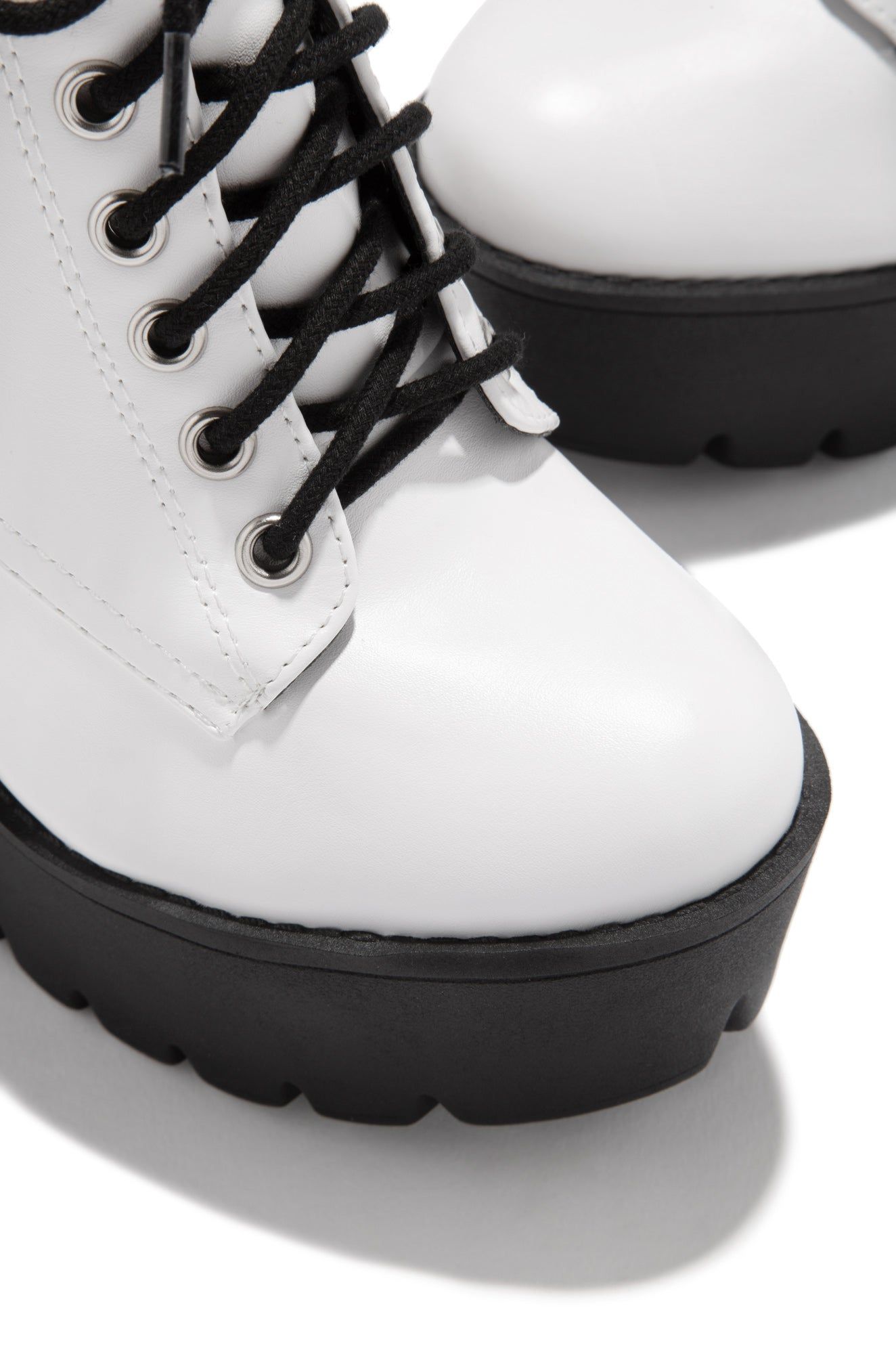 Moonlight - White sold by Miss Lola product image thumbnail 3